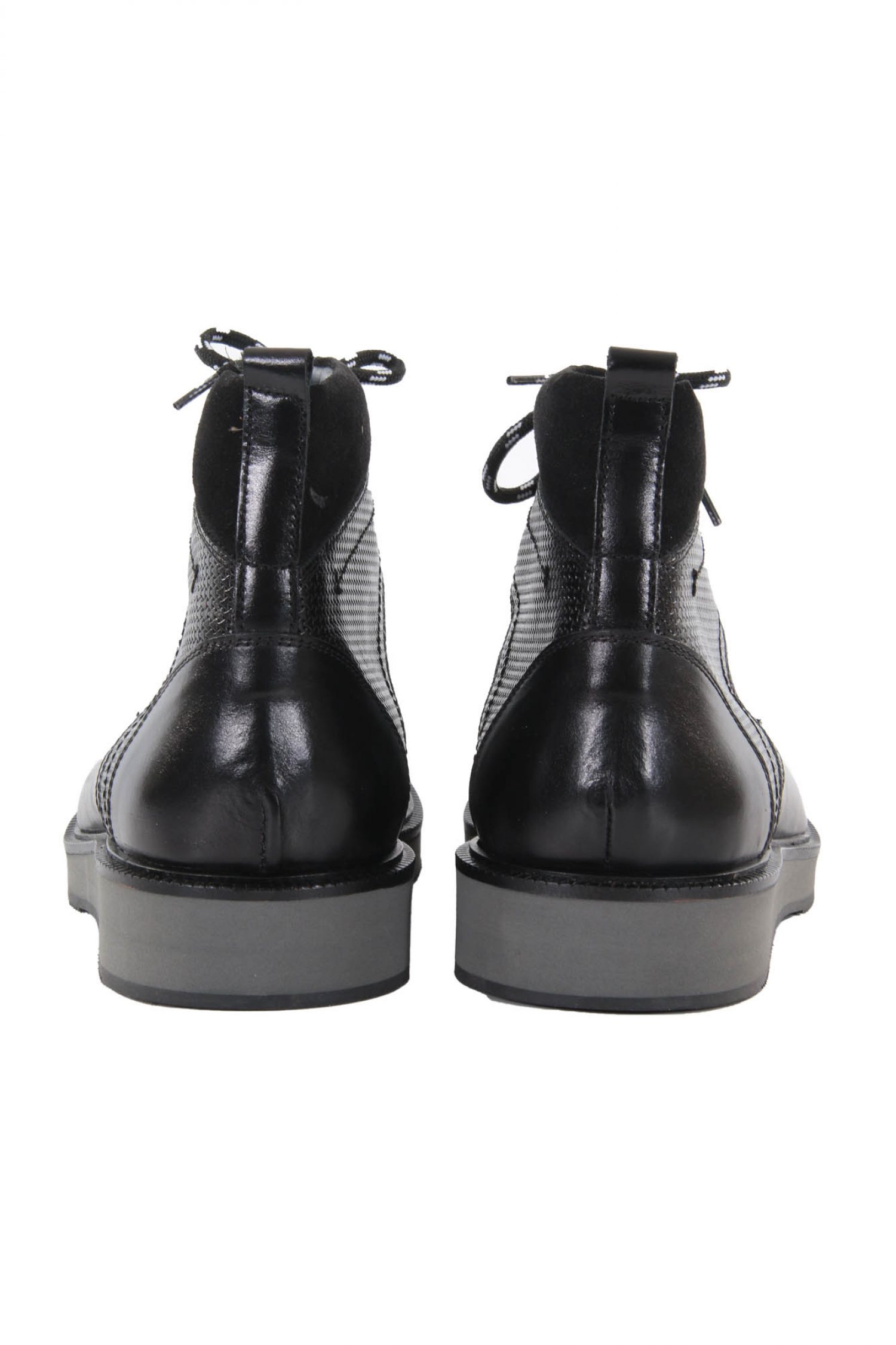 TOM FRANK ΠΑΠΟΥΤΣΙΑ ΜΠΟΤΑΚΙ ΜΑΥΡΟ