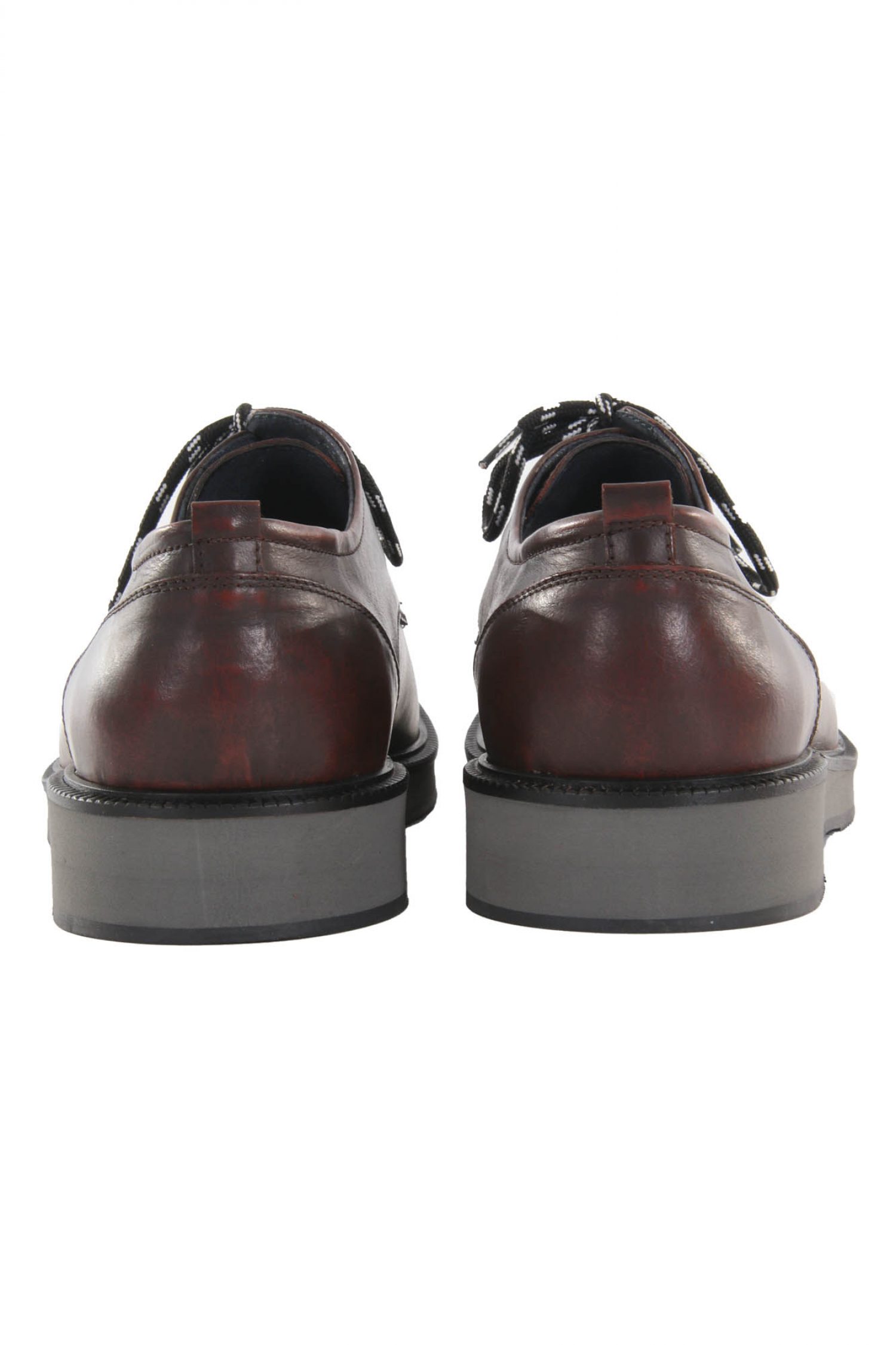 TOM FRANK ΠΑΠΟΥΤΣΙ ΔΕΤΟ ΚΑΦΕ φωτογραφία