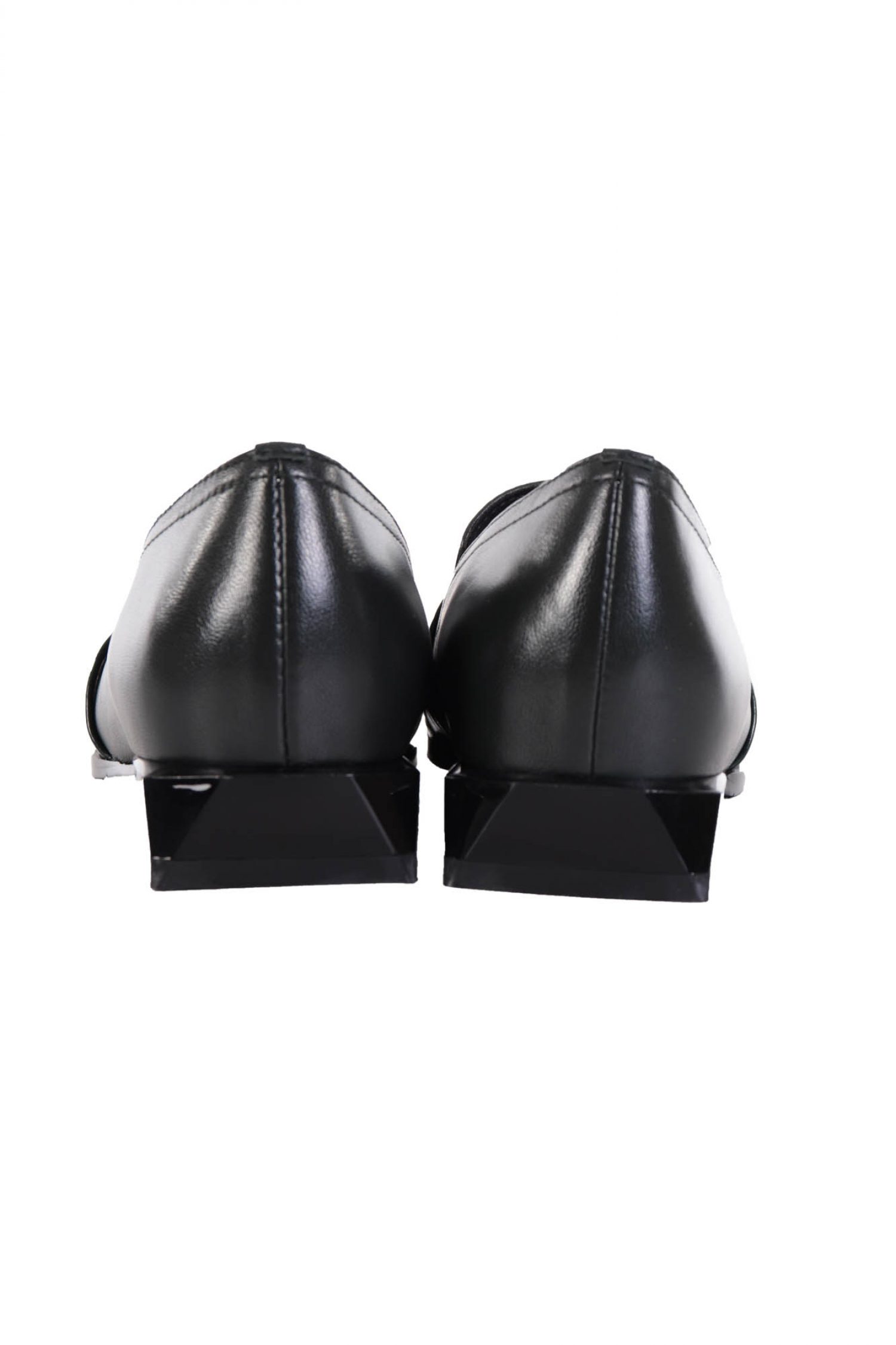 V 19.69 ΠΑΠΟΥΤΣΙΑ ΜΟΚΑΣΙΝΙΑ ΜΕ ΑΓΚΡΑΦΑ ΚΑΙ ΛΟΥΣΤΡΙΝΙ ΛΕΠΤΟΜΕΡΕΙΕΣ ΠΡΑΣΙΝΟ