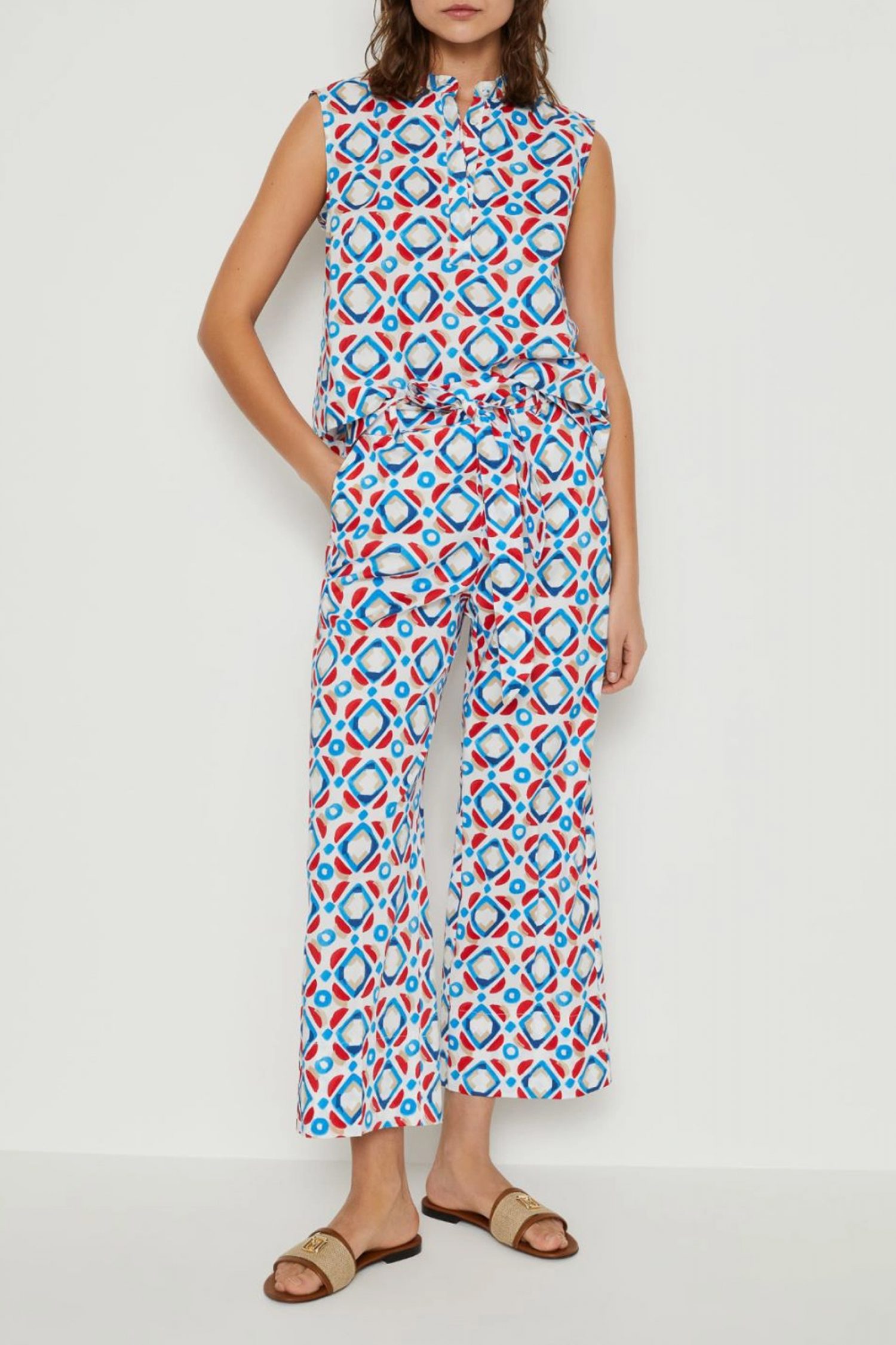 MARELLA EMME TOP GITANO ΚΟΥΜΠΙΑ ΣΧΕΔΙΑ ΠΟΛΥΧΡΩΜΟ ΛΕΥΚΟ φωτογραφία