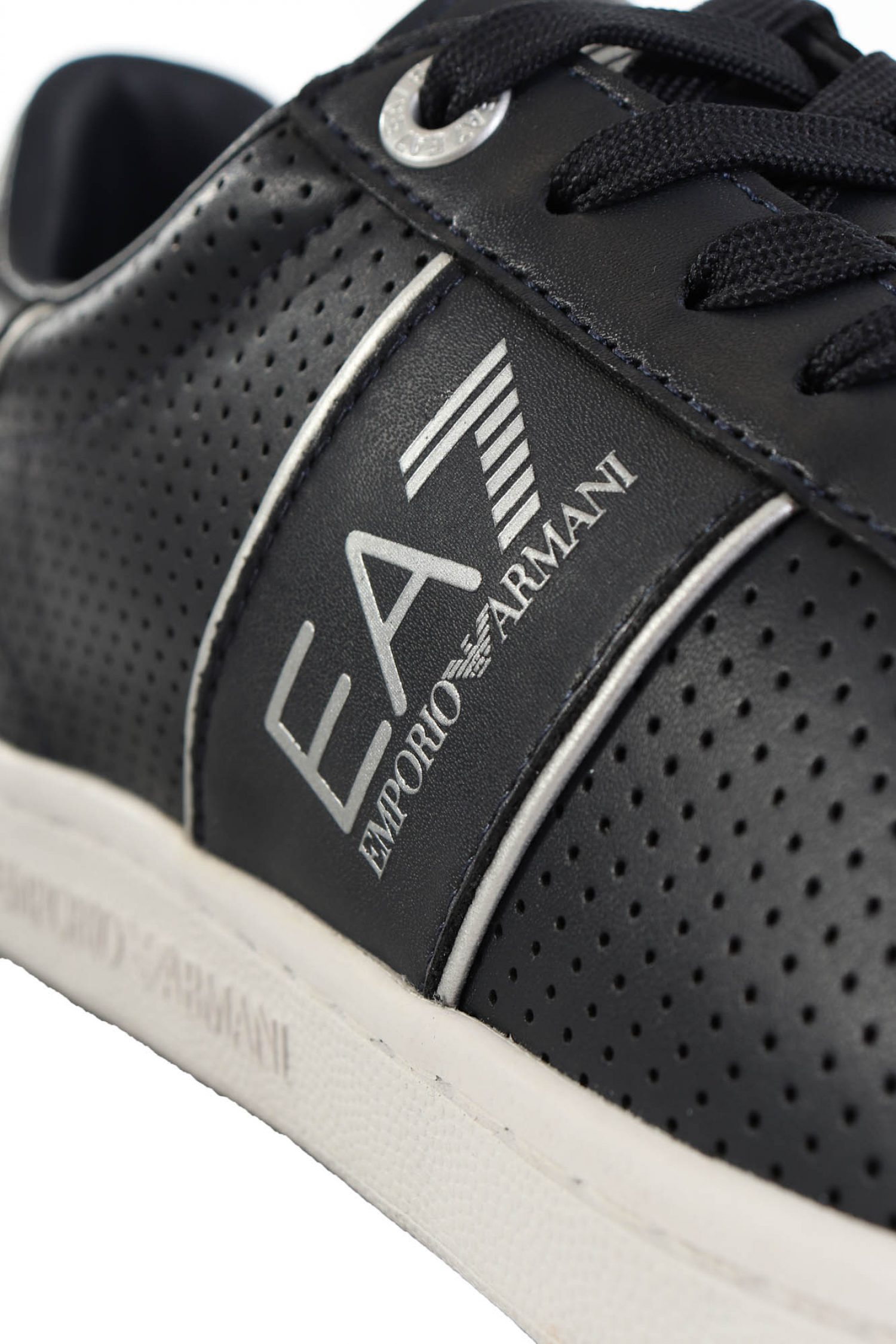 ARMANI 7 ΠΑΠΟΥΤΣΙΑ SNEAKERS LOGO ΜΠΛΕ-ΑΣΗΜΙ φωτογραφία