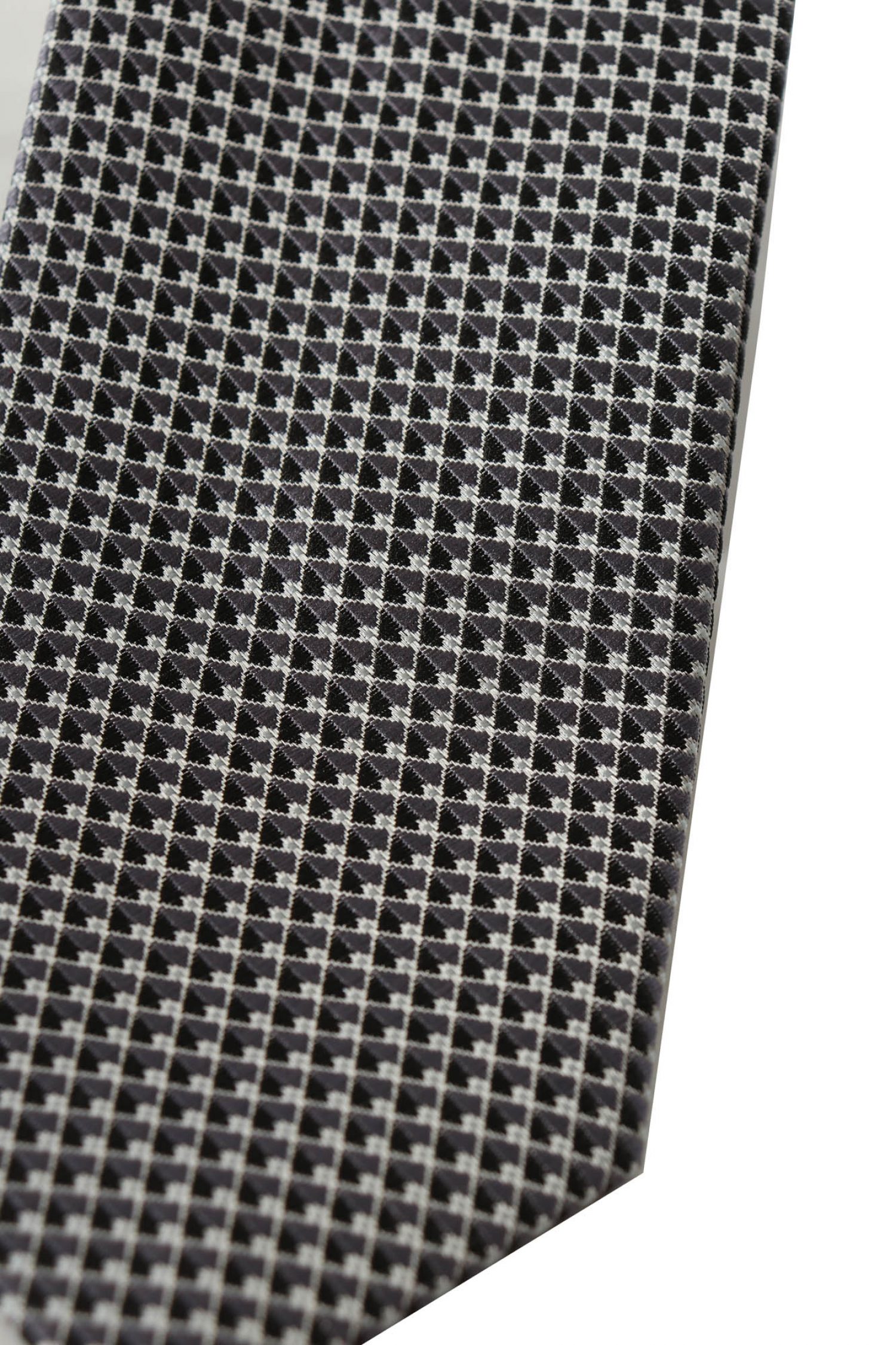 BOSS ΓΡΑΒΑΤΑ P-TIE 6CM-222 ΜΙΚΡΟΣΧΕΔΙΟ ΓΚΡΙ-ΜΑΥΡΟ φωτογραφία