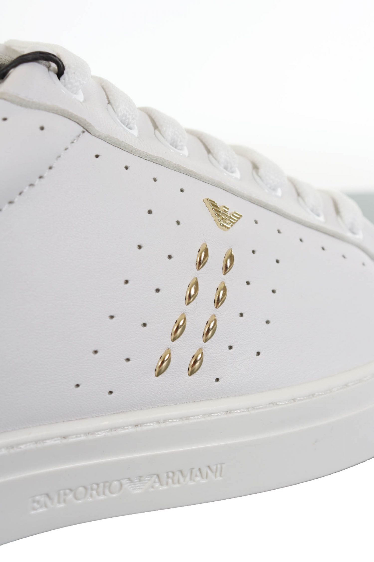 EMPORIO ARMANI ΠΑΠΟΥΤΣΙΑ SNEAKERS WOMAN LEATHER ΧΡΥΣΟ EAGLE ΛΕΥΚΟ φωτογραφία