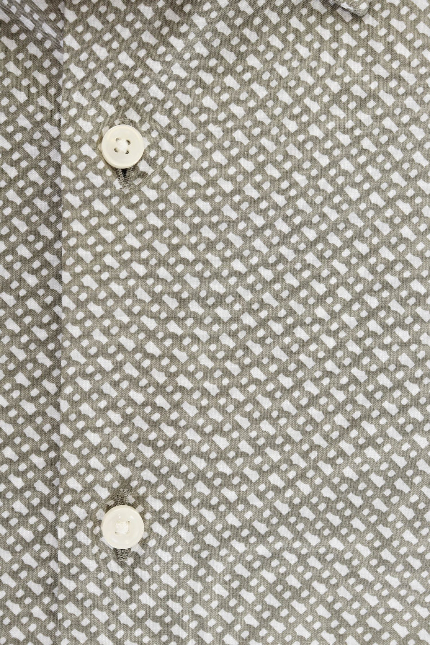 BOSS ΠΟΥΚΑΜΙΣΟ ALLOVER LOGO SLIM FIT STRETCH H-HANK-KENT-C1-214 ΧΑΚΙ-ΛΕΥΚΟ φωτογραφία