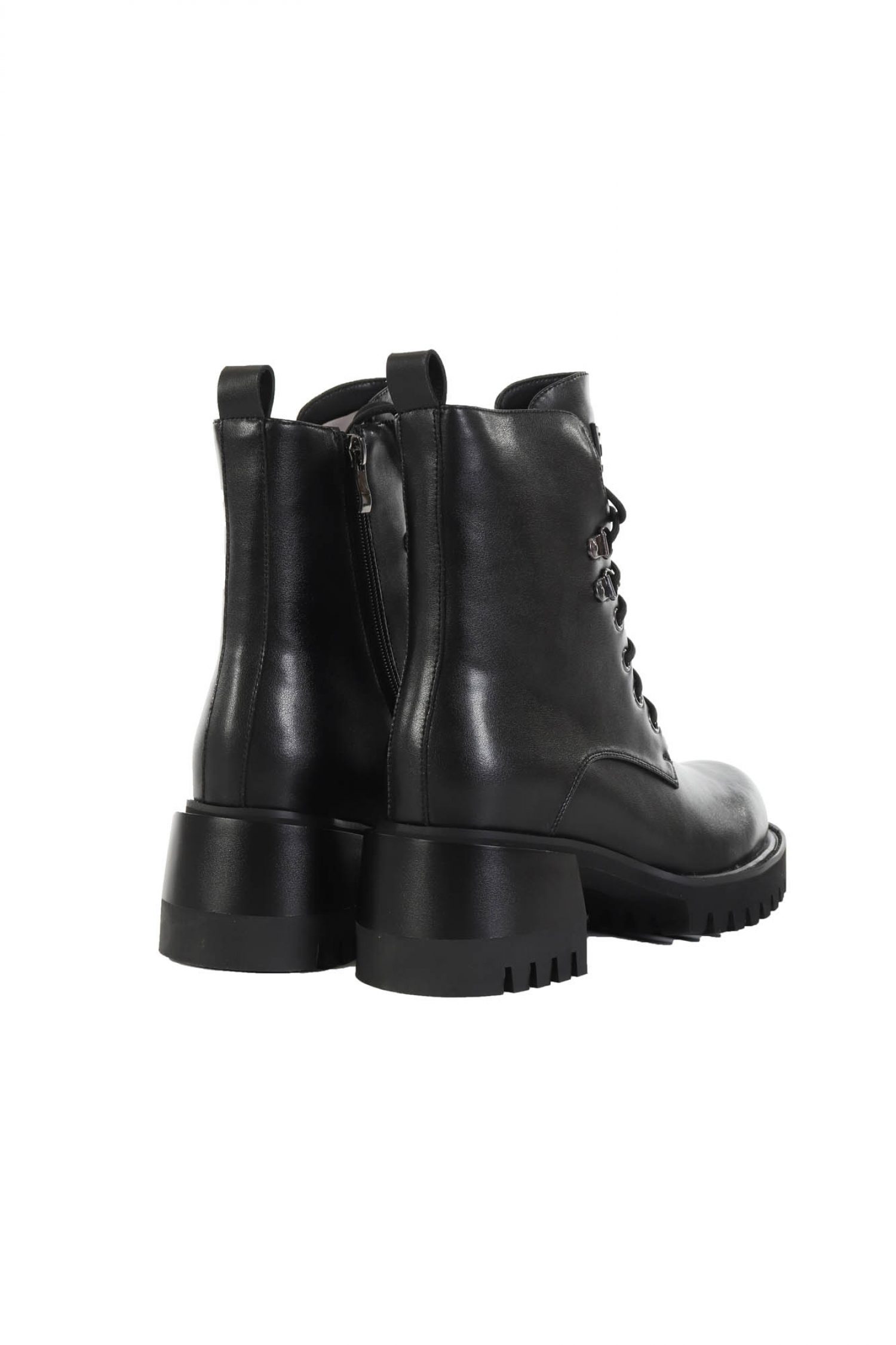 V 19.69 ΠΑΠΟΥΤΣΙΑ ΜΠΟΤΑΚΙΑ ΚΟΡΔΟΝΙΑ ΦΕΡΜΟΥΑΡ LOGO ΜΑΥΡΟ φωτογραφία