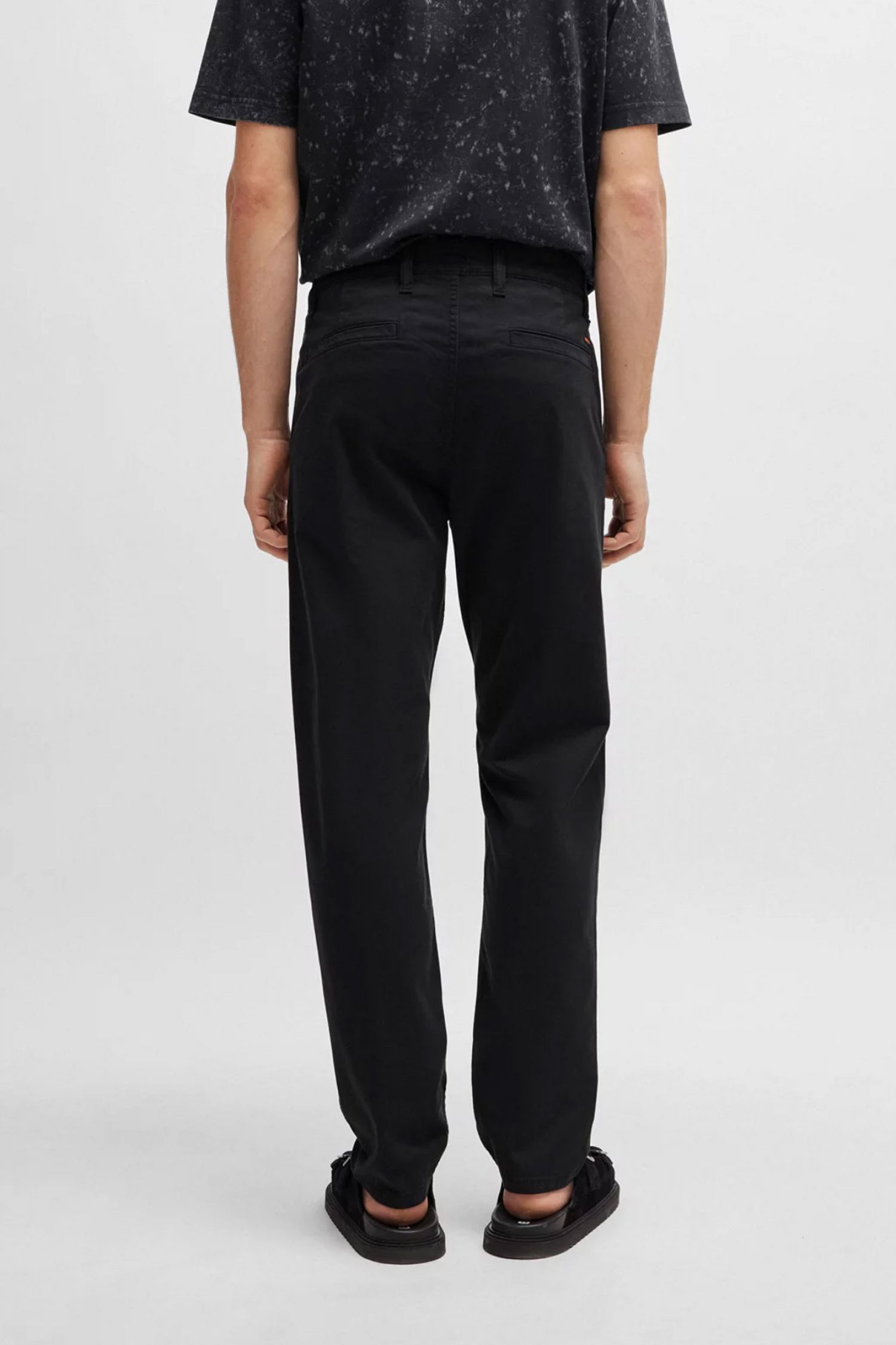 BOSS ΠΑΝΤΕΛΟΝΙ CHINO TAPERED FIT ΜΑΥΡΟ