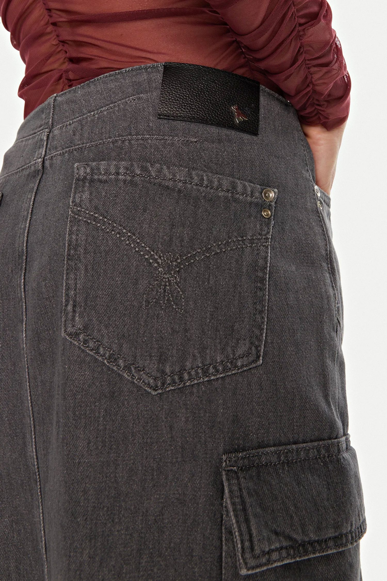 PATRIZIA PEPE ΦΟΥΣΤΑ JEANS CARGO ΜΑΞΙ ΣΚΙΣΙΜΟ ΕΜΠΡΟΣ ΓΚΡΙ φωτογραφία