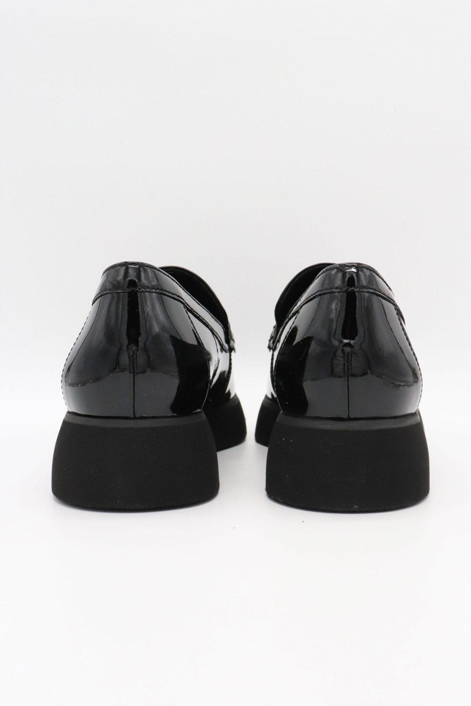 HOGL ΠΑΠΟΥΤΣΙΑ ΜΟΚΑΣΙΝΙΑ ΛΟΥΣΤΡΙΝΙ MAYΡΟ φωτογραφία