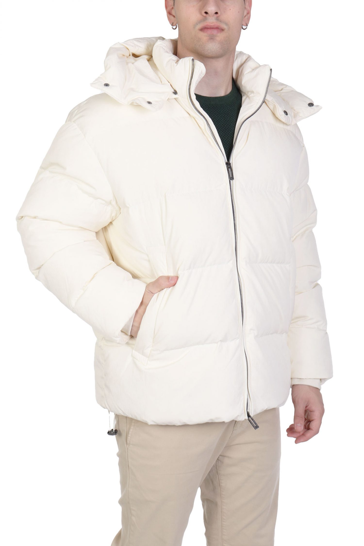 EMPORIO ARMANI ΜΠΟΥΦΑΝ ΠΟΥΠΟΥΛΟ ΑΠΟΣΠΩΜΕΝΗ ΚΟΥΚΟΥΛΑ ΥΠΟΛΕΥΚΟ φωτογραφία