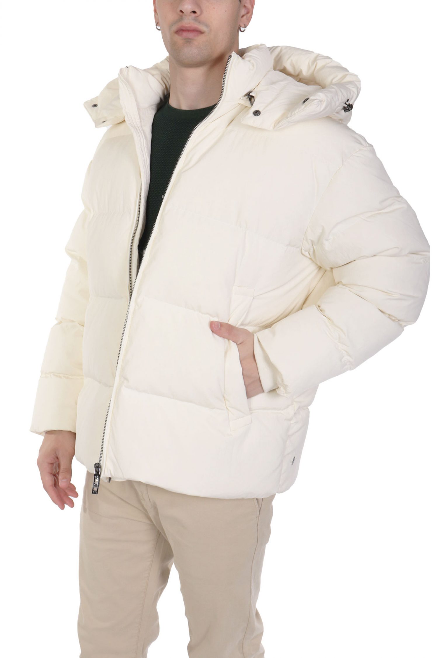 EMPORIO ARMANI ΜΠΟΥΦΑΝ ΠΟΥΠΟΥΛΟ ΑΠΟΣΠΩΜΕΝΗ ΚΟΥΚΟΥΛΑ ΥΠΟΛΕΥΚΟ φωτογραφία