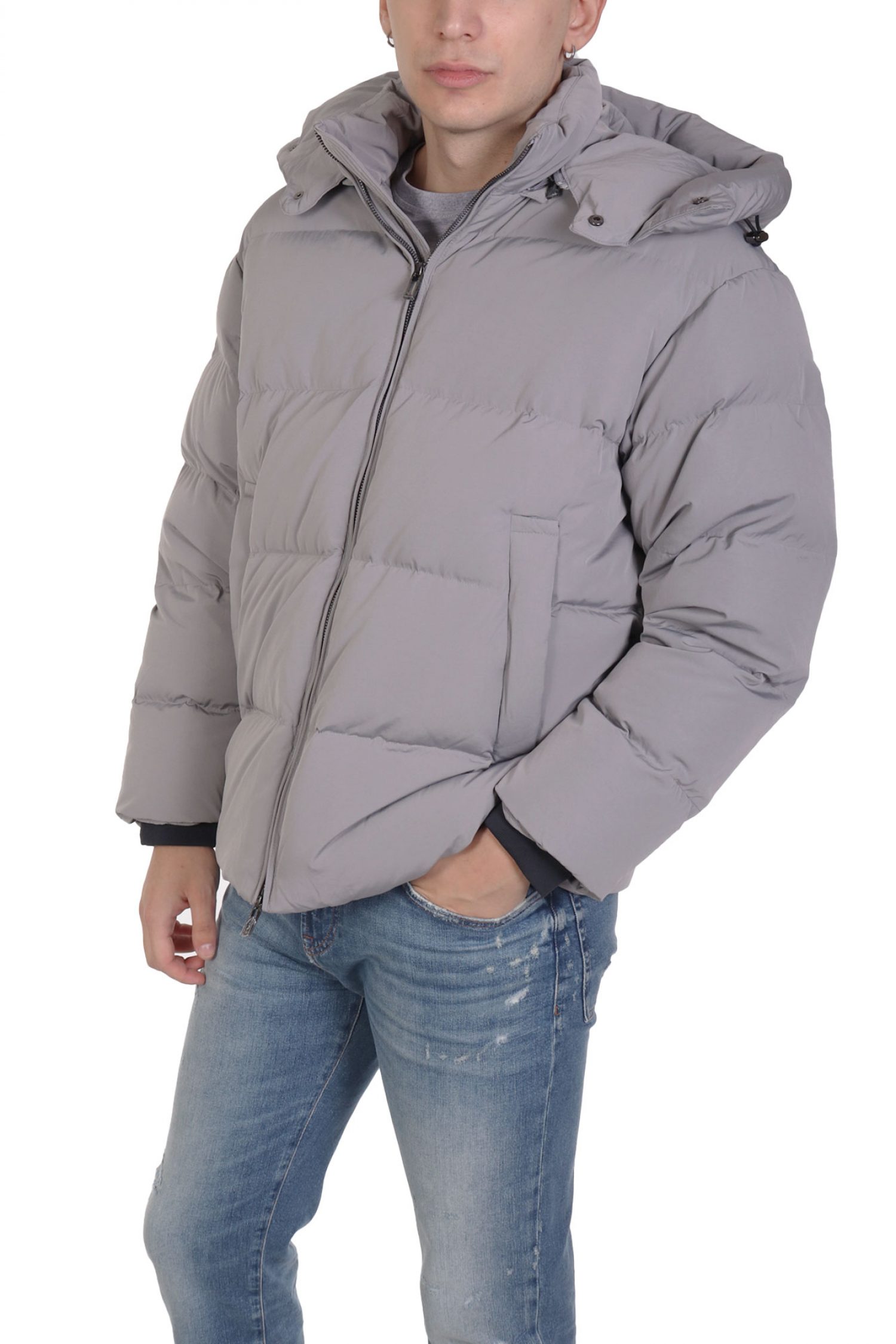 EMPORIO ARMANI ΜΠΟΥΦΑΝ ΠΟΥΠΟΥΛΟ ΑΠΟΣΠΩΜΕΝΗ ΚΟΥΚΟΥΛΑ ΓΚΡΙ φωτογραφία