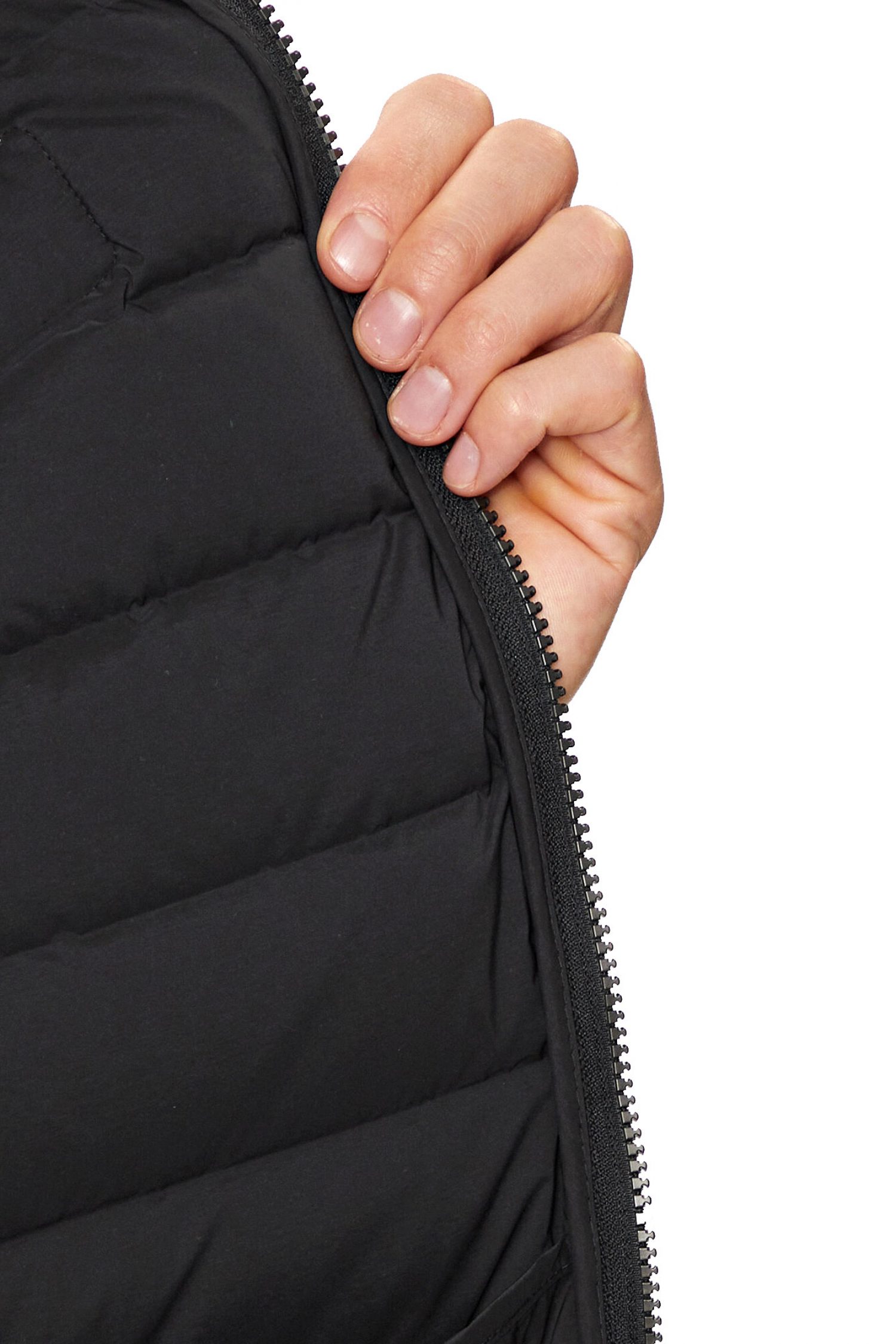 ARMANI 7 ΜΠΟΥΦΑΝ ΦΟΥΣΚΩΤΟ LOGO ΜΑΥΡΟ