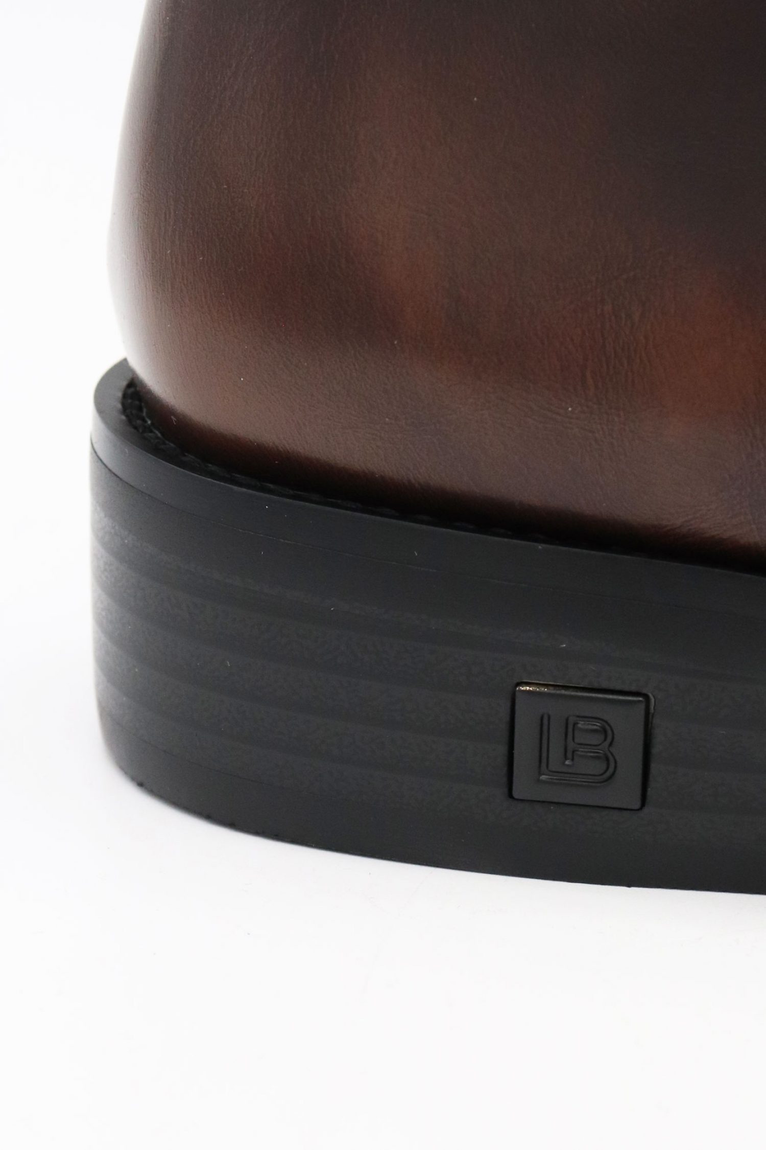 LAURA BIAGIOTTI ΠΑΠΟΥΤΣΙΑ ΜΠΟΤΑΚΙΑ ΦΕΡΜΟΥΑΡ METAΛΛΙΚΟ LOGO ΣΚΟΥΡΟ ΚΑΦΕ