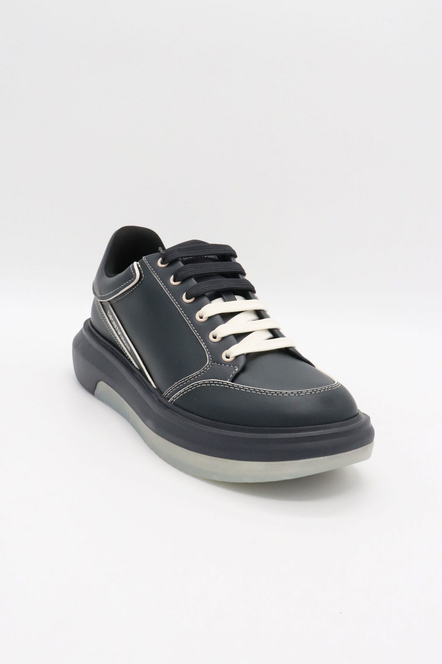 EMPORIO ARMANI ΠΑΠΟΥΤΣΙΑ SNEAKERS LOGO ΜΠΛΕ φωτογραφία