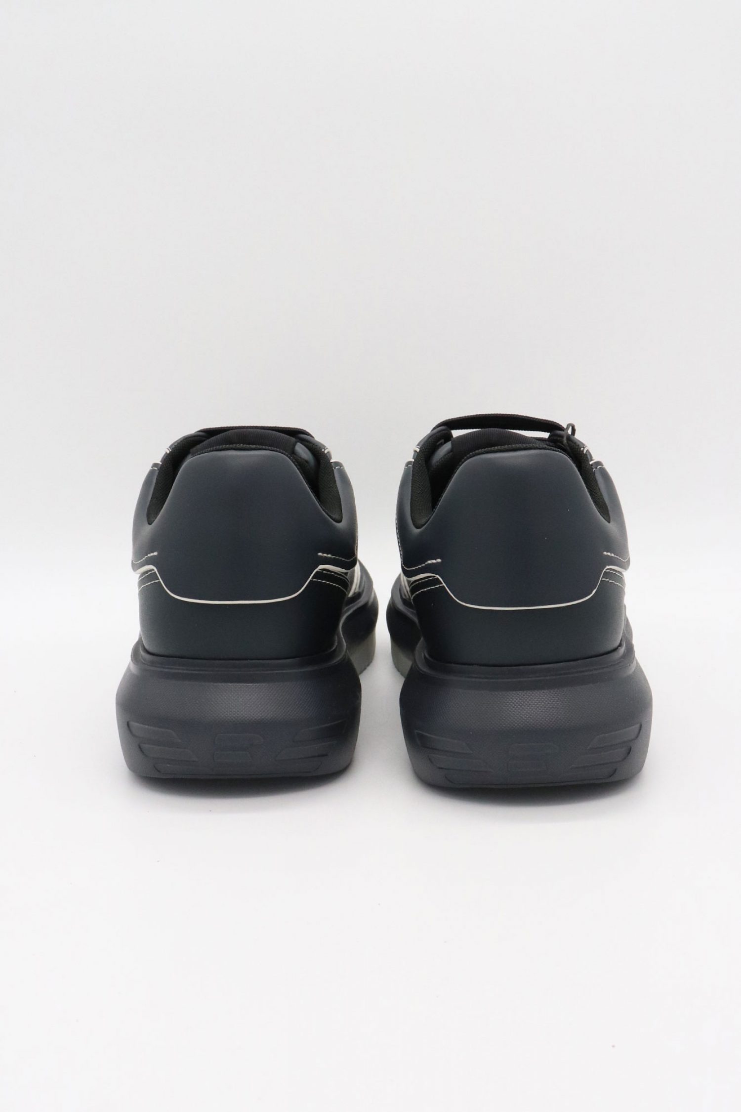 EMPORIO ARMANI ΠΑΠΟΥΤΣΙΑ SNEAKERS LOGO ΜΠΛΕ φωτογραφία