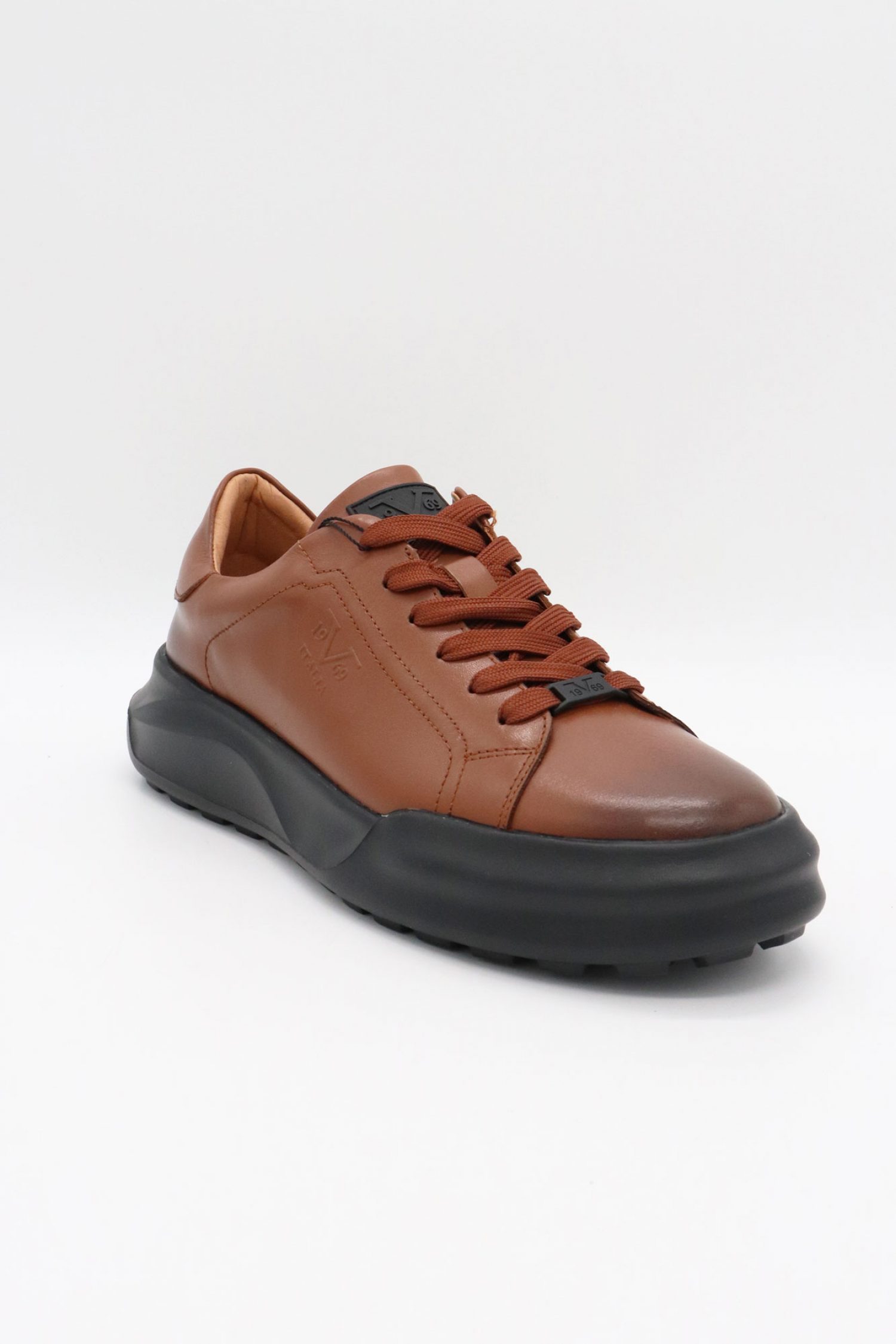 Men's Sneakers V 19.69 Brown