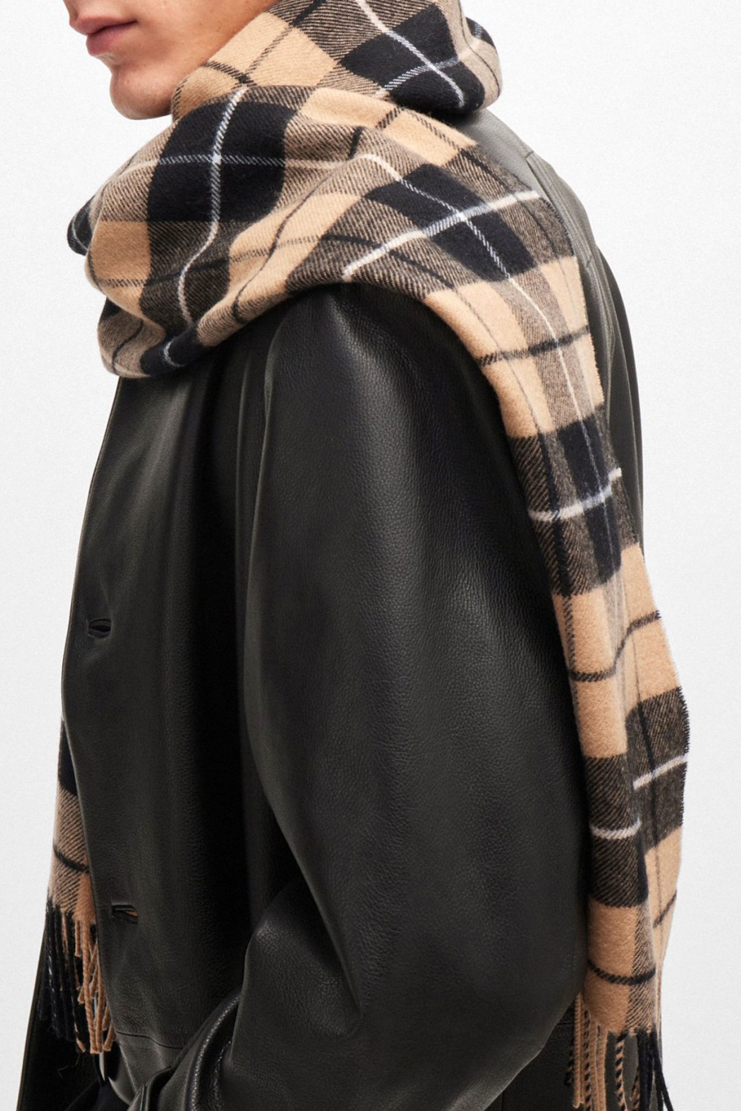 BOSS ΚΑΣΚΩΛ SHELIAN 33*180 ΜΠΕΖ φωτογραφία