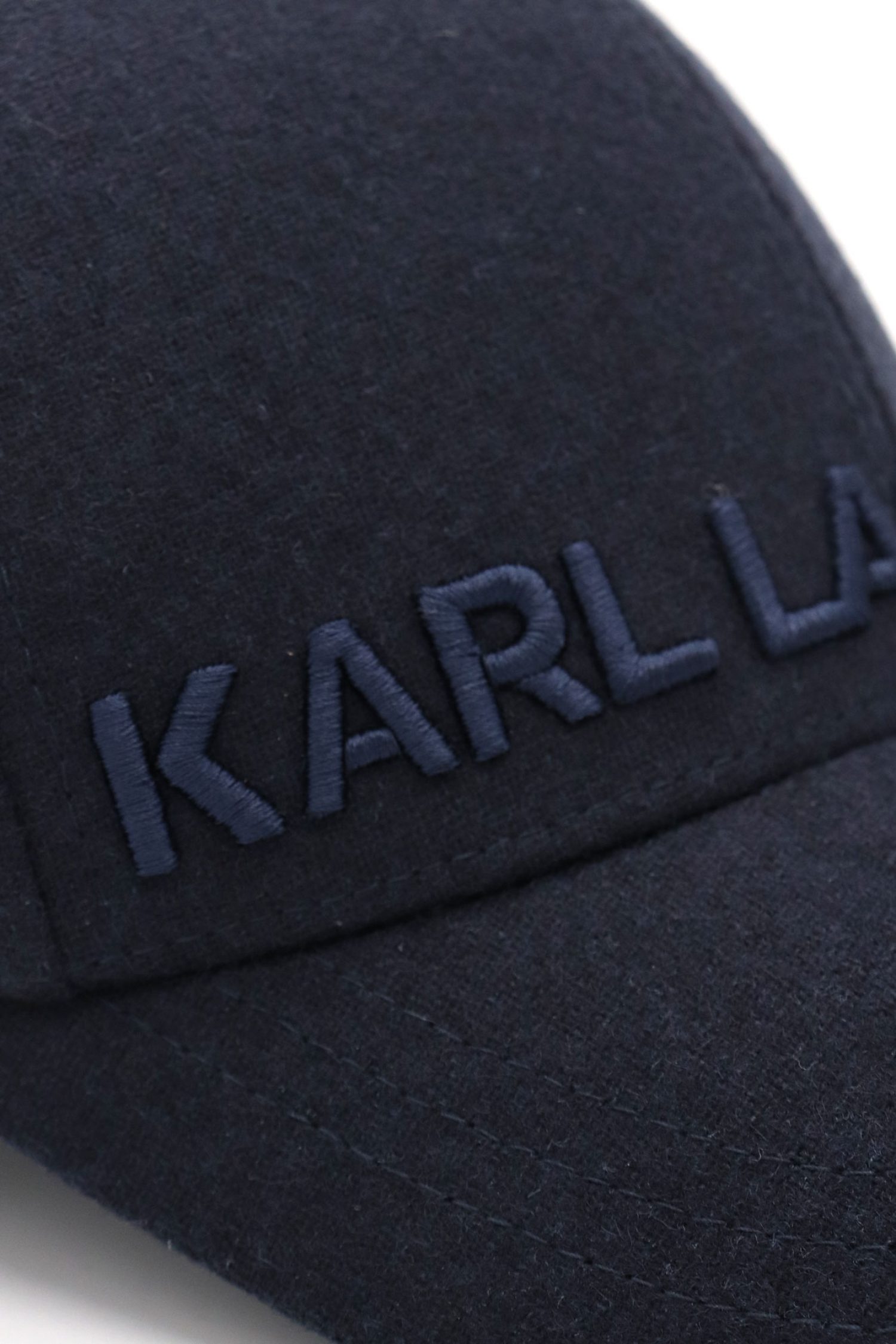 KARL LAGERFELD ΚΑΠΕΛΟ BASEBALL LOGO ΜΠΛΕ φωτογραφία
