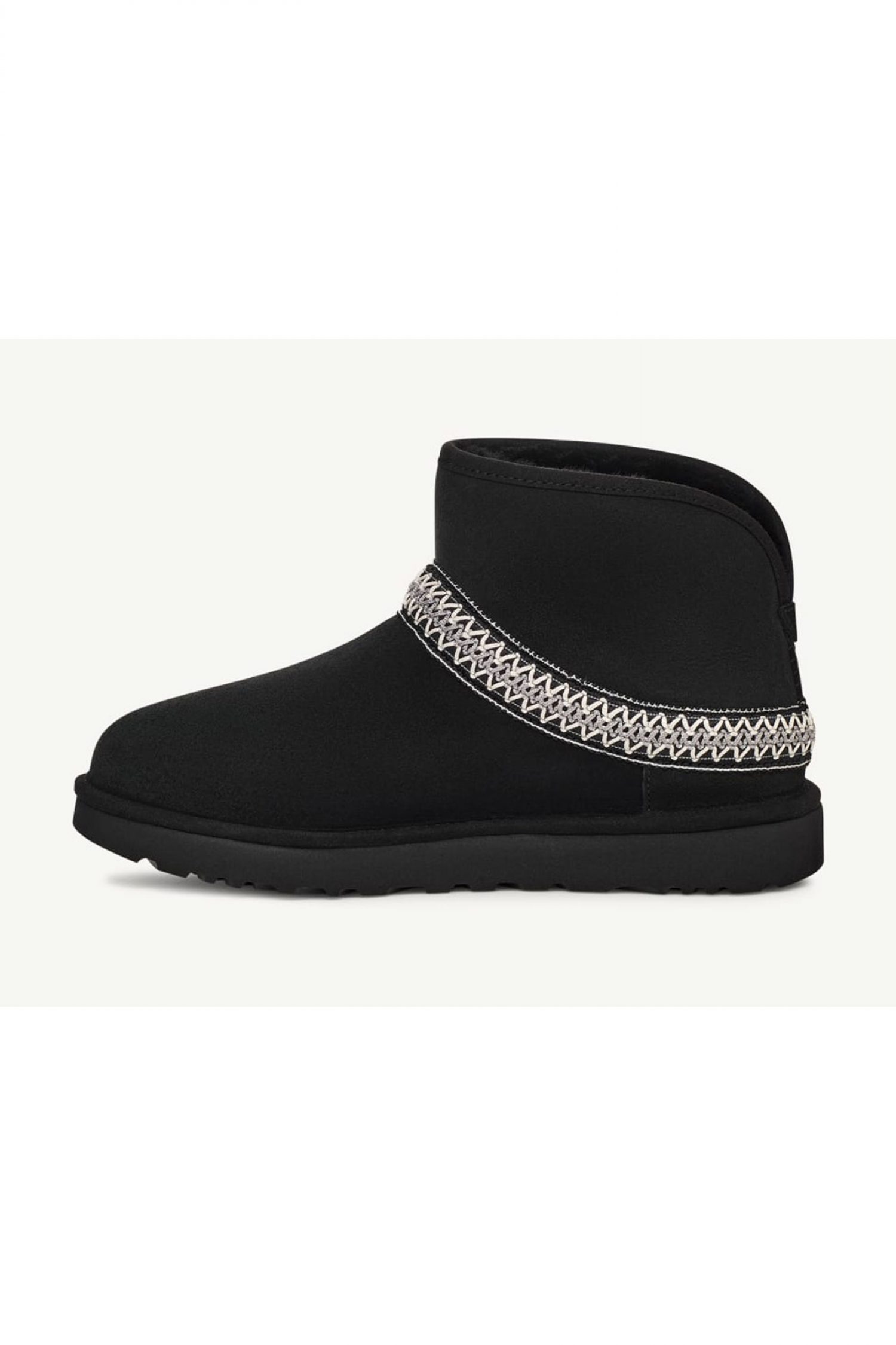 UGG ΠΑΠΟΥΤΣΙΑ ΜΠΟΤΑΚΙΑ W CLASSIC MINI CRESCENT LOGO ΜΑΥΡΟ