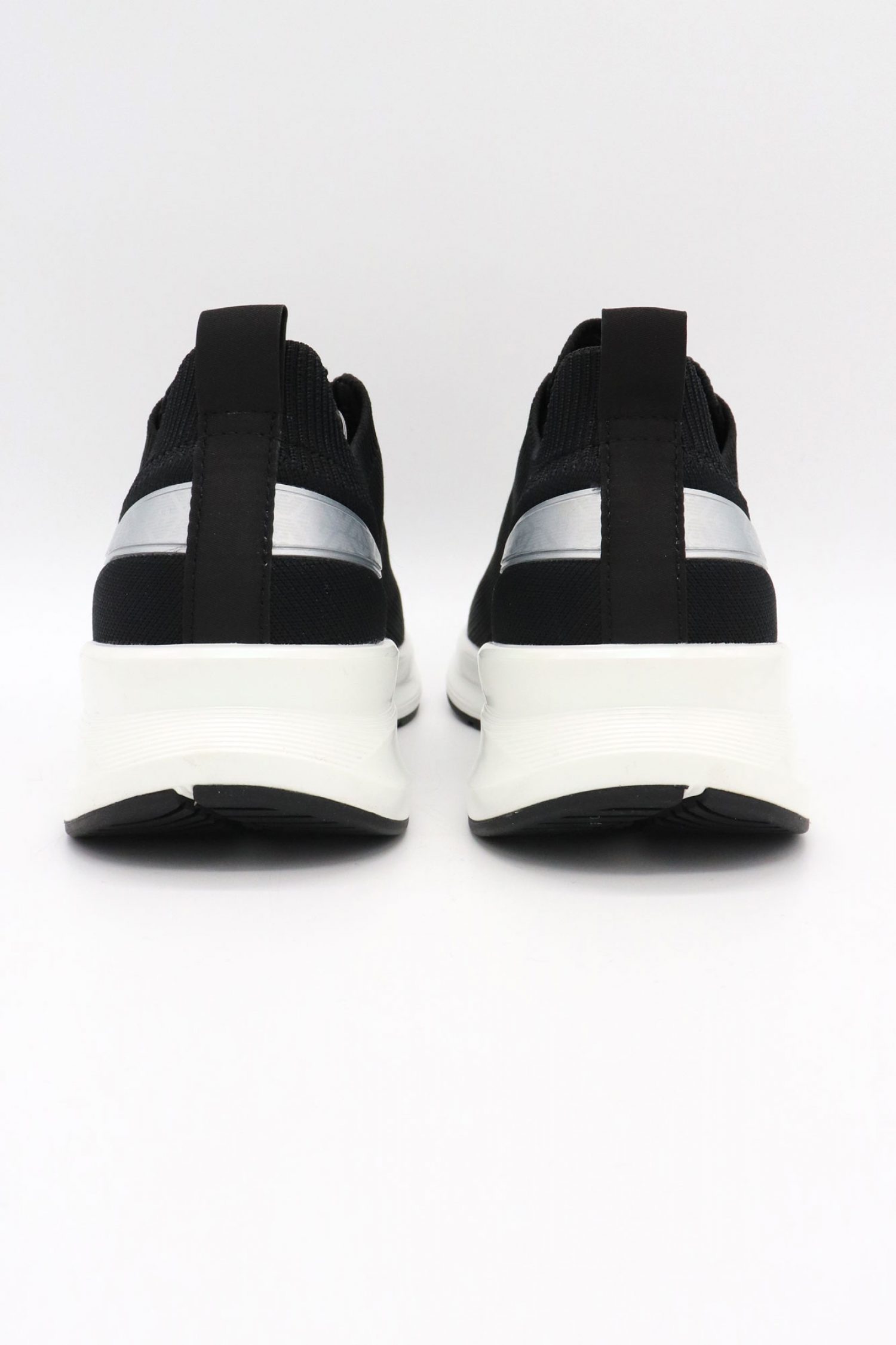 ARMANI 7 ΠΑΠΟΥΤΣΙΑ SNEAKERS LOGO ΜΑΥΡΟ-ΛΕΥΚΟ