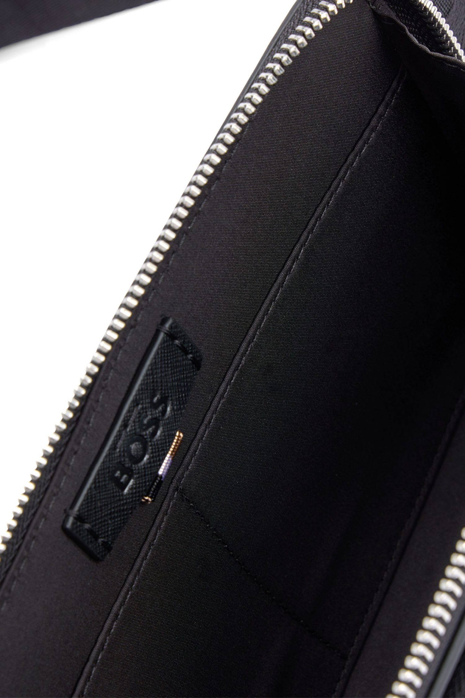 BOSS ΤΣΑΝΤΑΚΙ ΜΕΣΗΣ ZAIR_CROSSOVER ΜΑΥΡΟ φωτογραφία