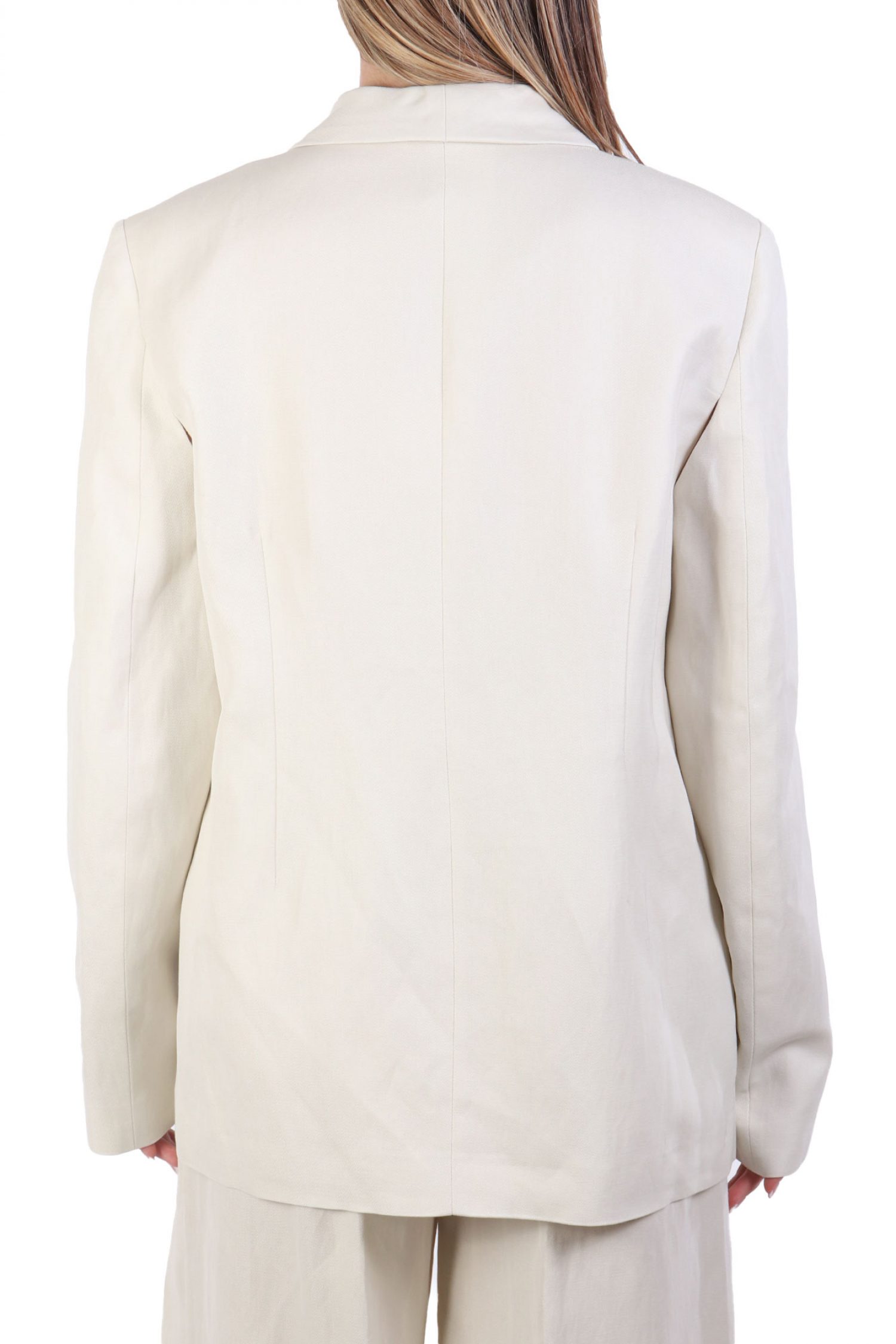 LIVIANA CONTI ΣΑΚΑΚΙ ΚΟΥΜΠΙΑ ΣΤΟ ΜΑΝΙΚΙ ΕΚΡΟΥ