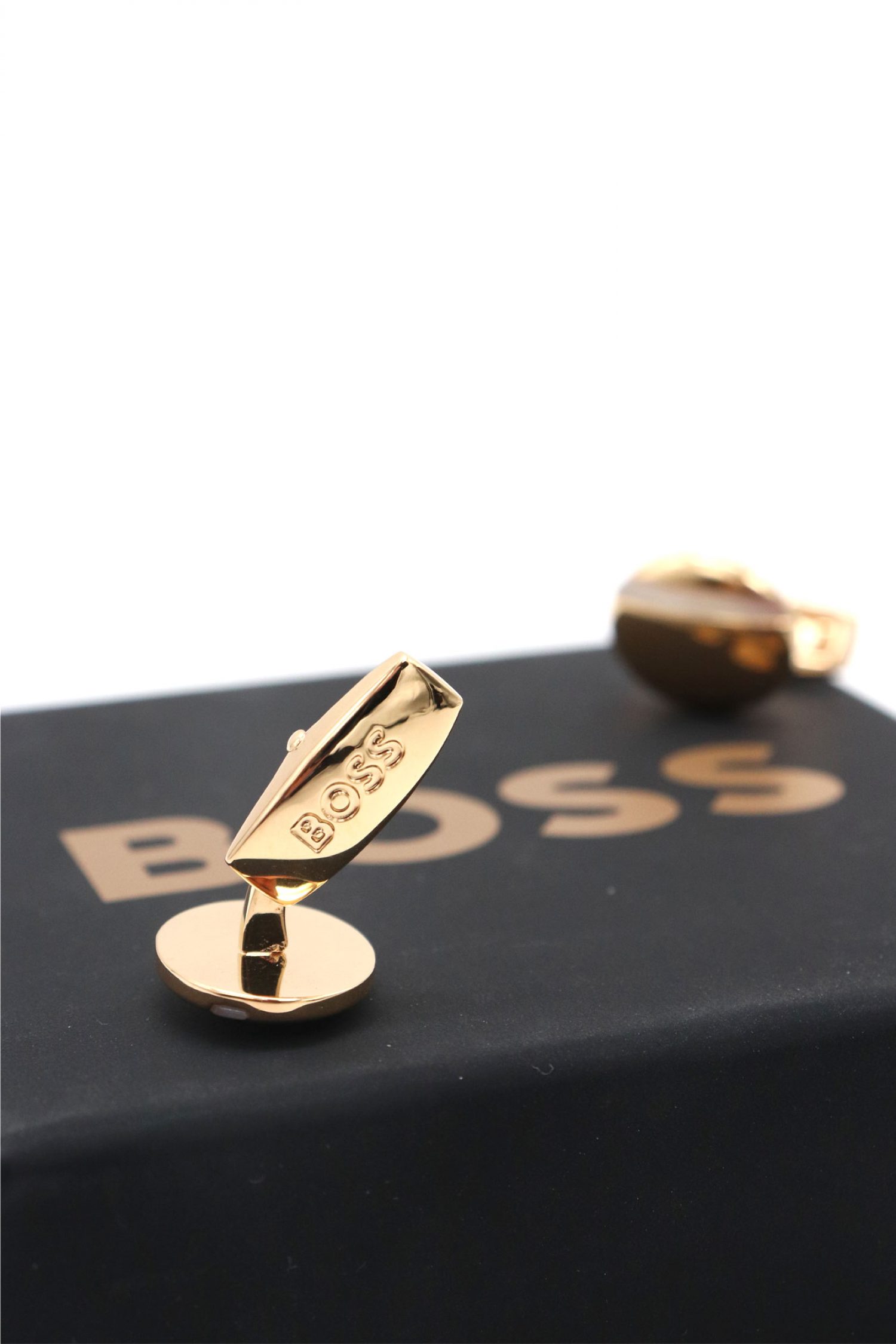 BOSS ΜΑΝΙΚΕΤΟΚΟΥΜΠΟ L-OVALINE-CUF ΧΡΥΣΟ φωτογραφία