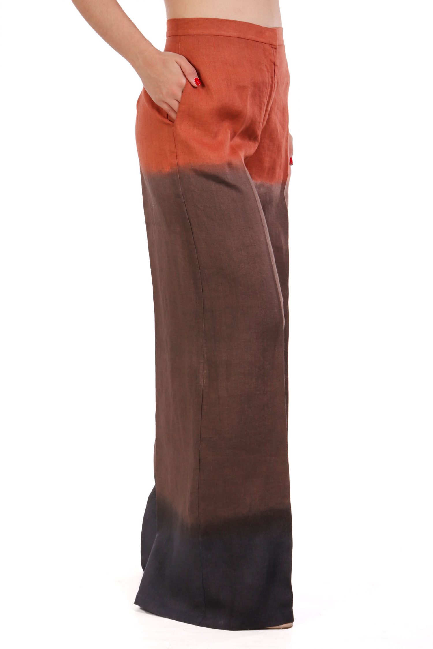 LIVIANA CONTI ΠΑΝΤΕΛΟΝΑ ΛΙΝΟ ΕΚΑΙ-ΚΑΦΕ