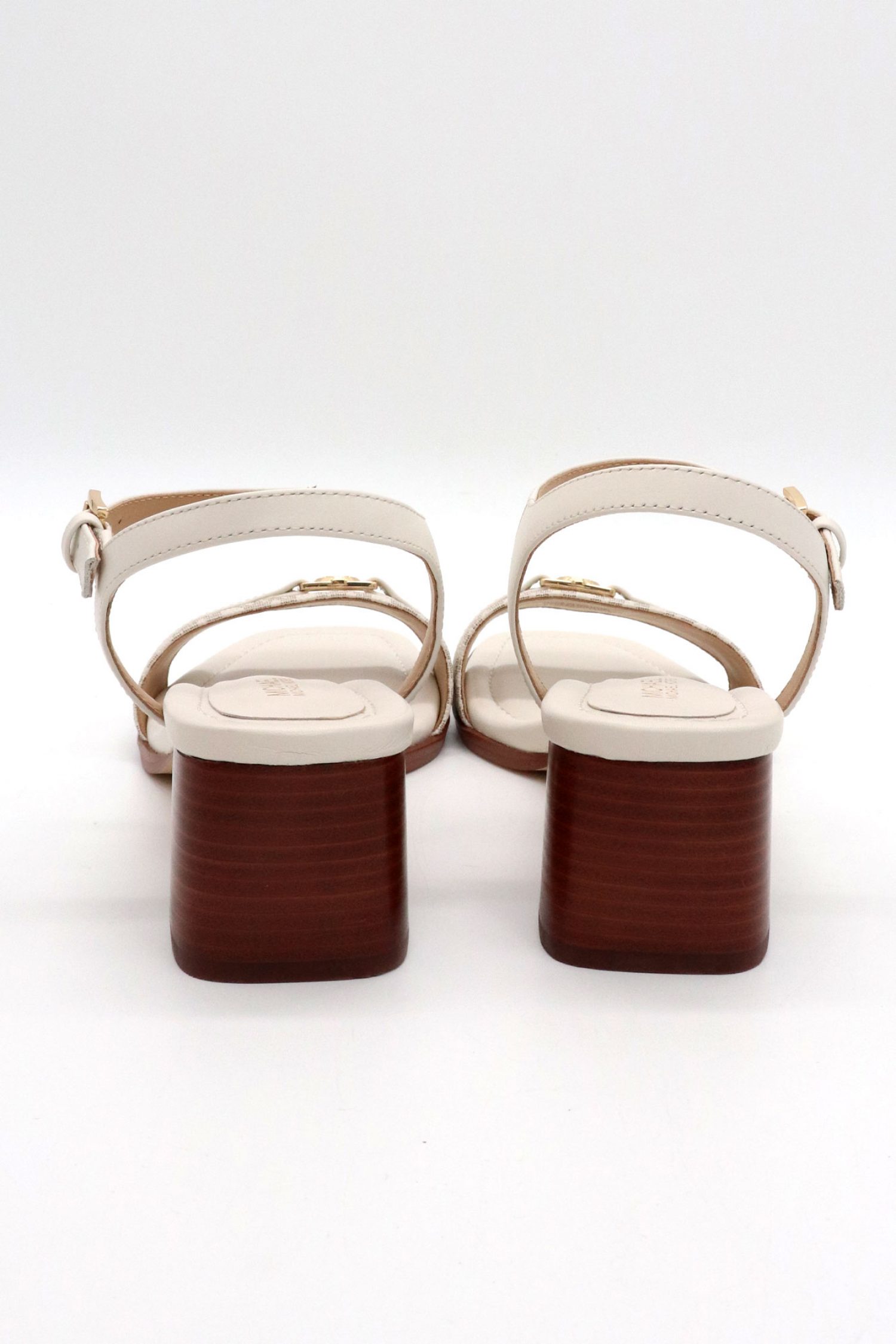 MICHAEL KORS ΠΑΠΟΥΤΣΙΑ ΠΕΔΙΛΑ MANDY MID SANDAL ΜΕΤΑΛΛΙΚΟ LOGO KΡΕΜ φωτογραφία