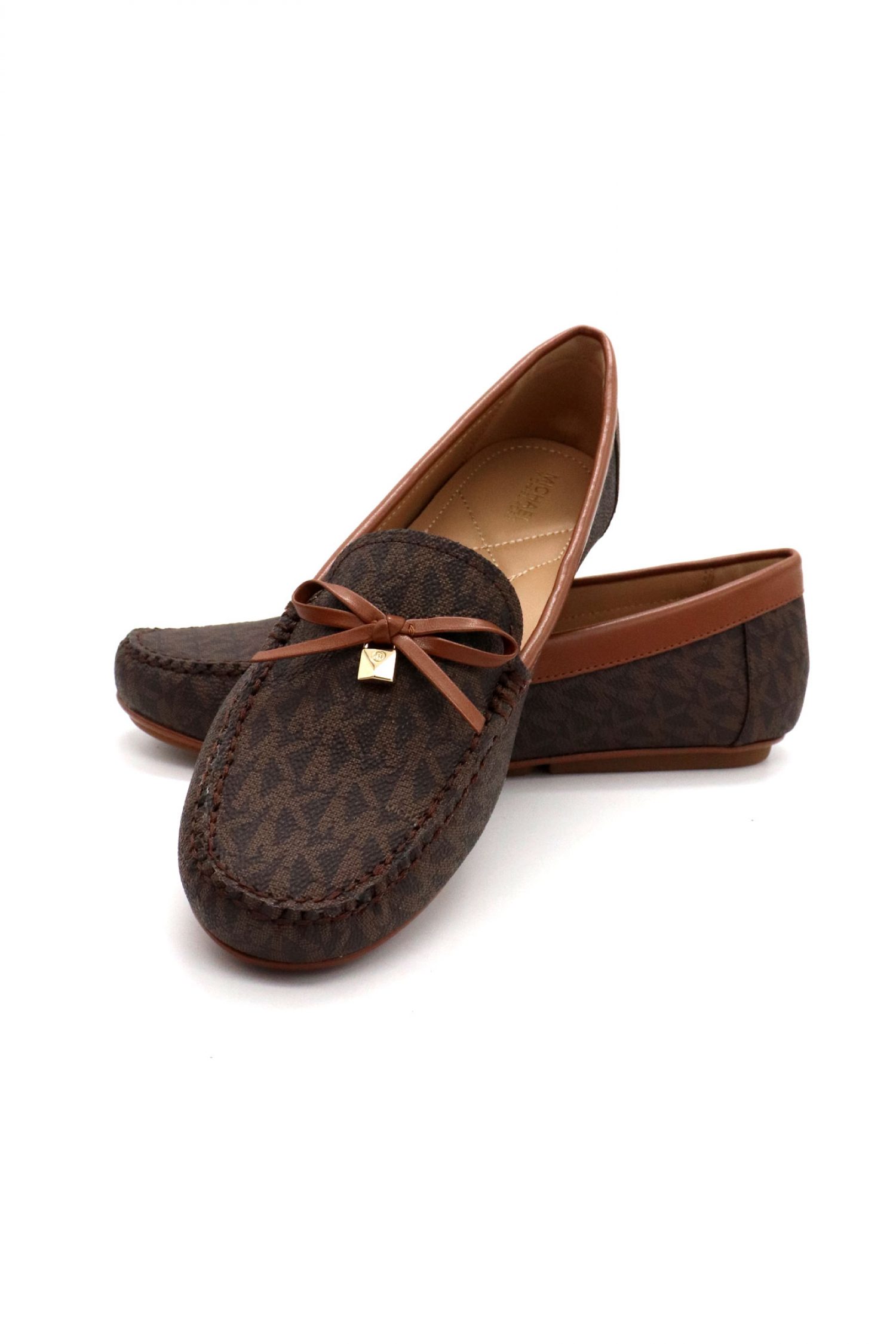 MICHAEL KORS ΠΑΠΟΥΤΣΙΑ ΜΟΚΑΣΙΝΙΑ JULIETTE MOC ALL OVER LOGO ΚΑΦΕ/ΤΑΜΠΑ