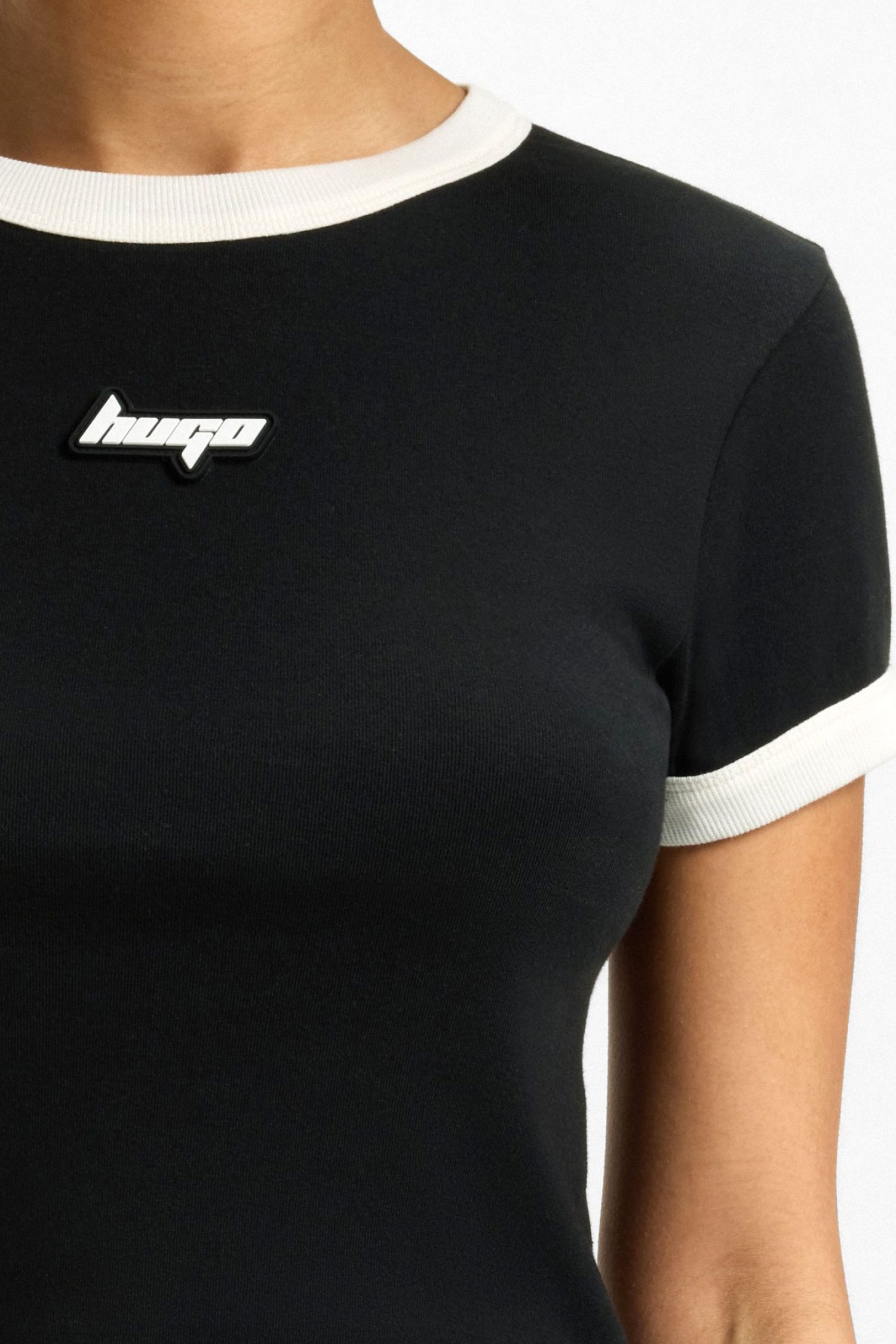 HUGO BLUE T-SHIRT DALIA_B_1 LOGO ΛΕΥΚΟ-ΜΑΥΡΟ