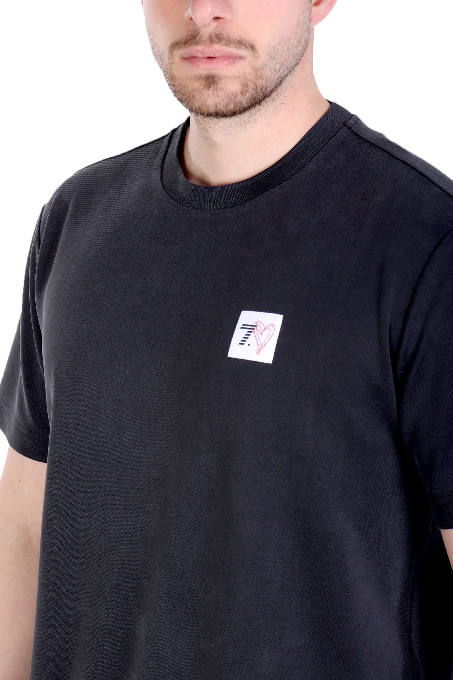 ARMANI 7 T-SHIRT LOGO HEART ΜΑΥΡΟ φωτογραφία