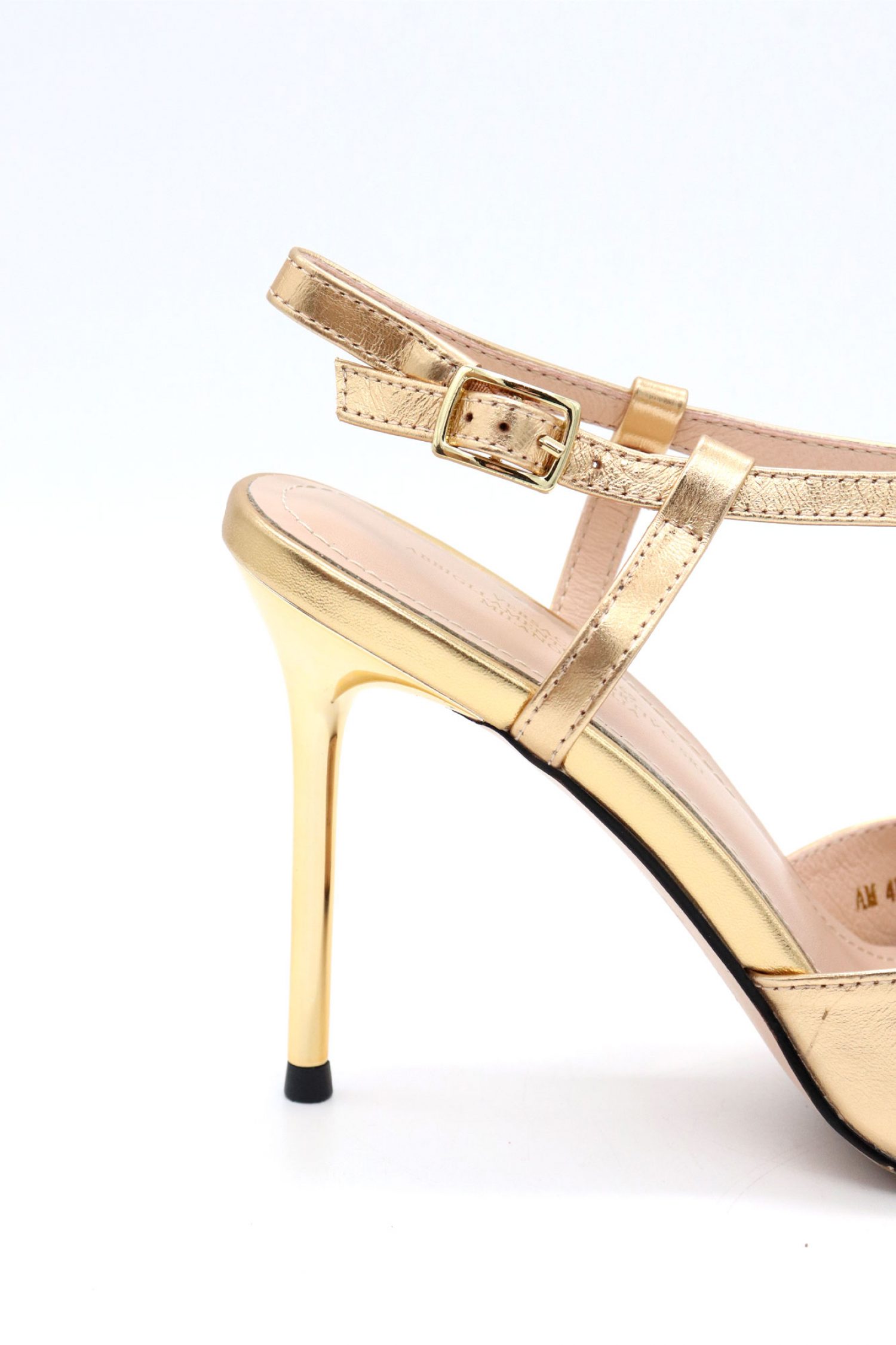 V 19.69 ΠΑΠΟΥΤΣΙΑ MULES ΛΟΥΡΑΚΙ ΧΡΥΣΟ