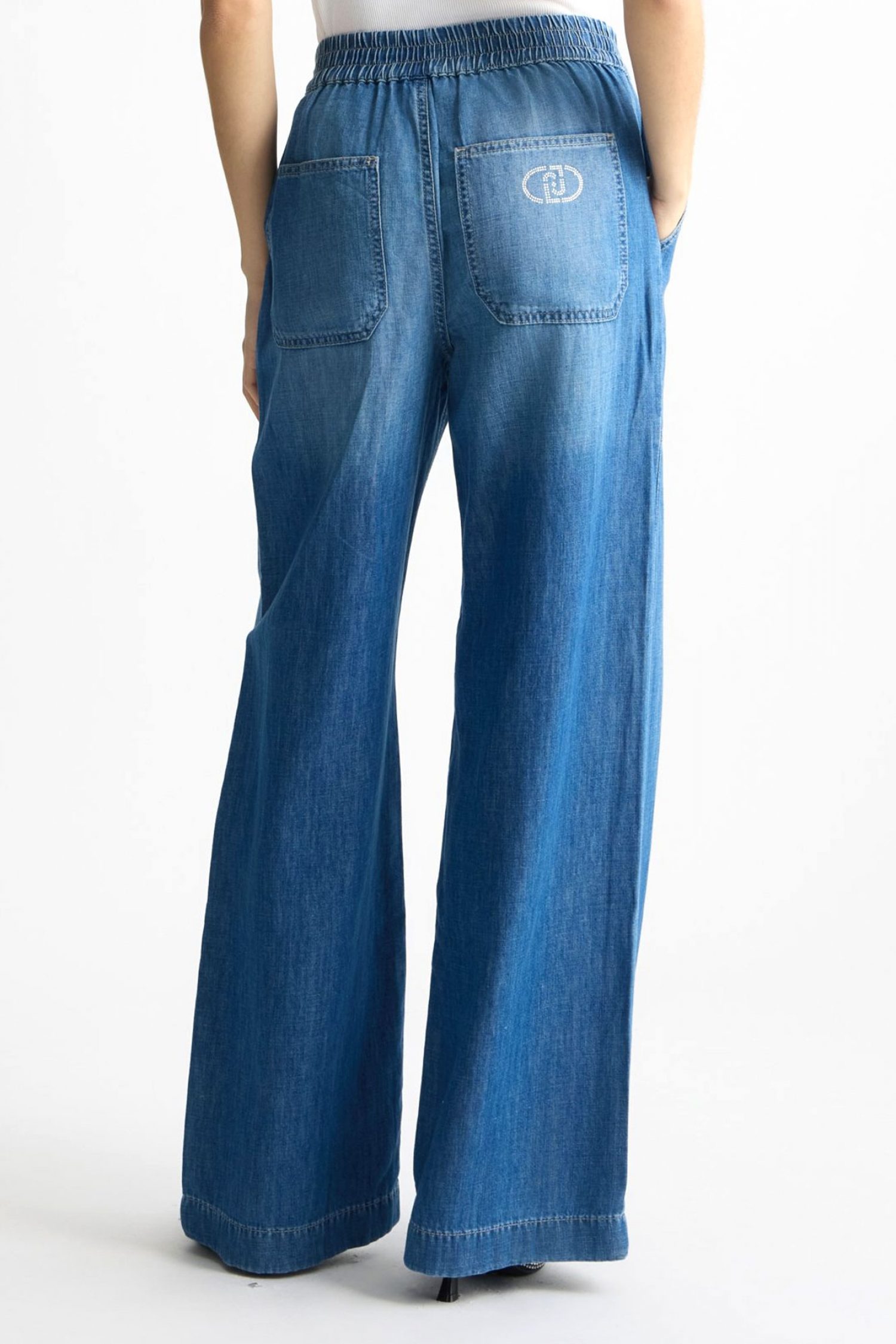 LIU-JO ΠΑΝΤΕΛΟΝΑ JEANS ΛΑΣΤΙΧΟ ΣΤΗΝ ΜΕΣΗ LOGO ΠΙΣΩ ΜΠΛΕ