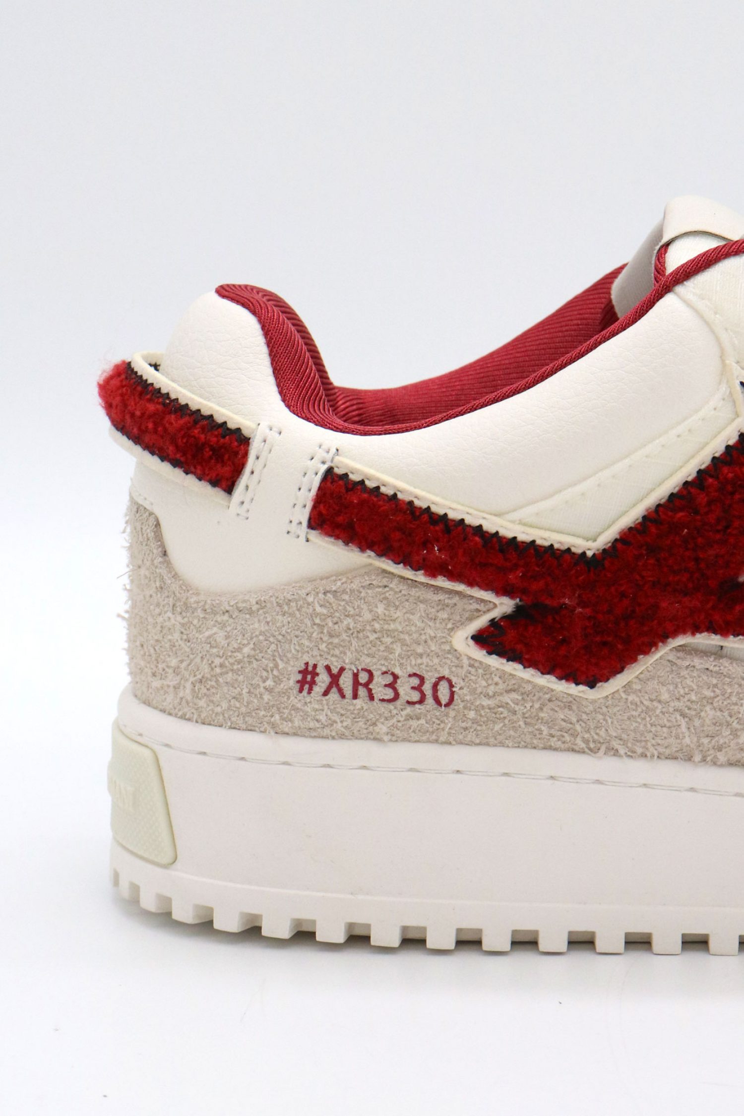 EMPORIO ARMANI ΠΑΠΟΥΤΣΙΑ SNEAKERS LOGO ΛΕΥΚΟ-ΜΠΟΡΝΤΩ