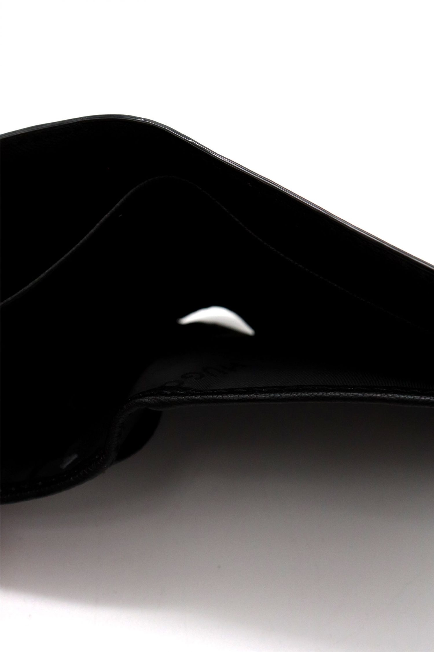 HUGO ΠΟΡΤΟΦΟΛΙ RAFFERTY_8 CC ΜΑΥΡΟ