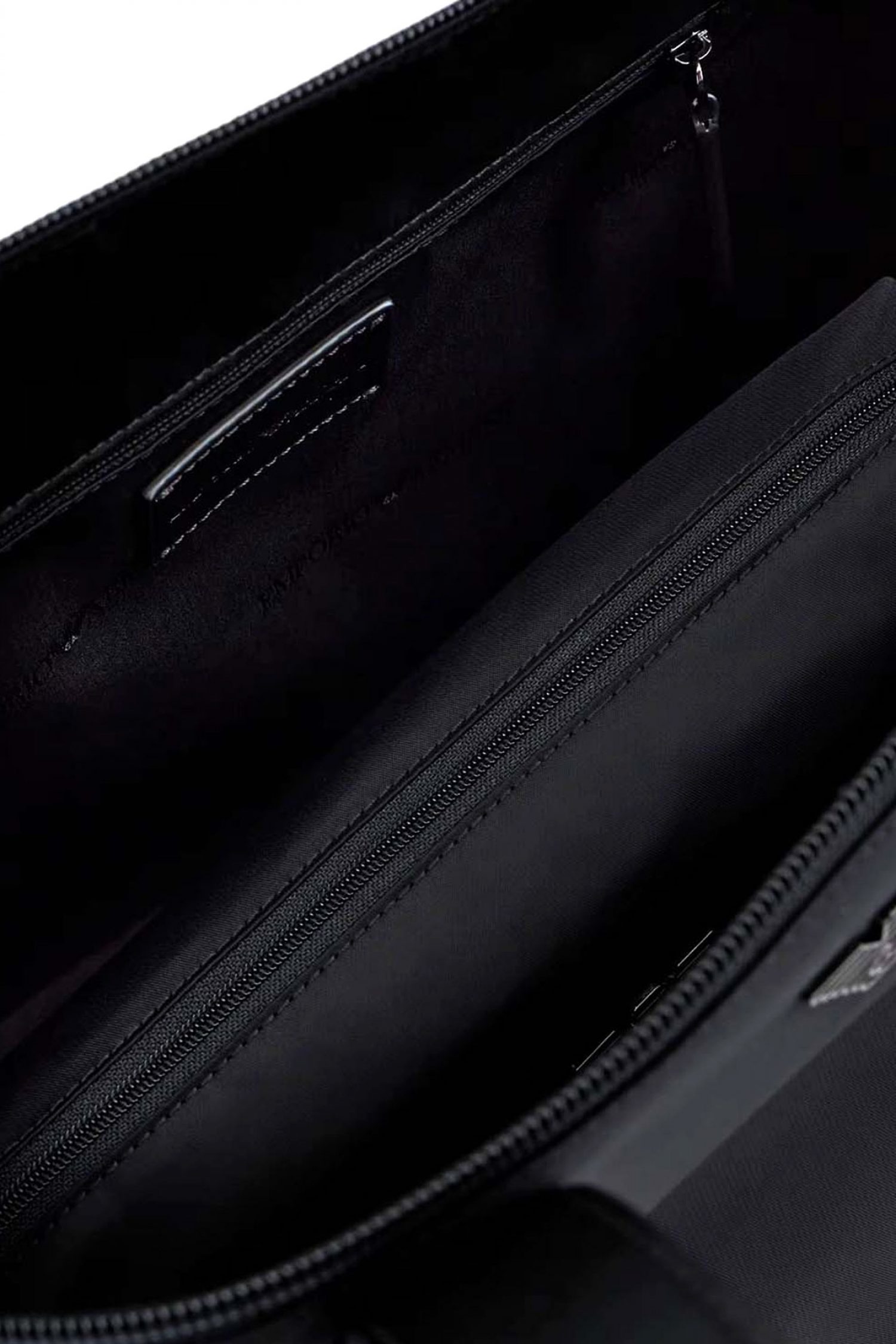 EMPORIO ARMANI ΤΣΑΝΤΑ LOGO ΜΑΥΡΟ