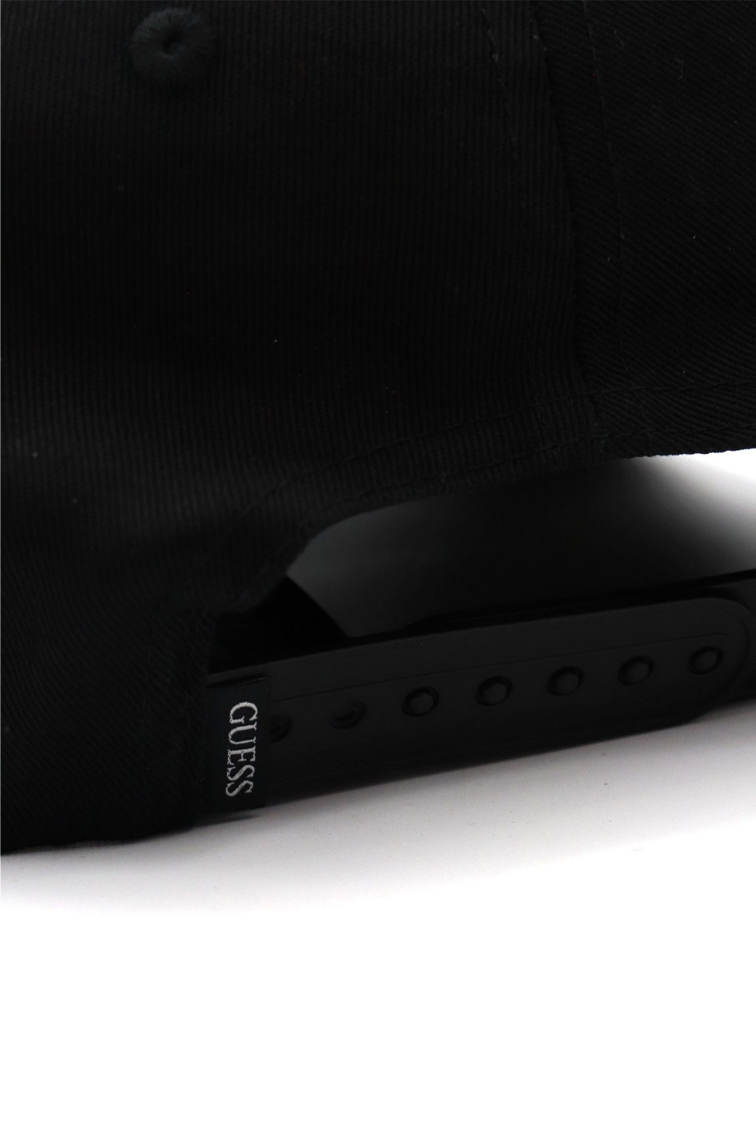 GUESS JEANS ΚΑΠΕΛΟ G3D TRUCKER HAT UNISEX ΜΑΥΡΟ