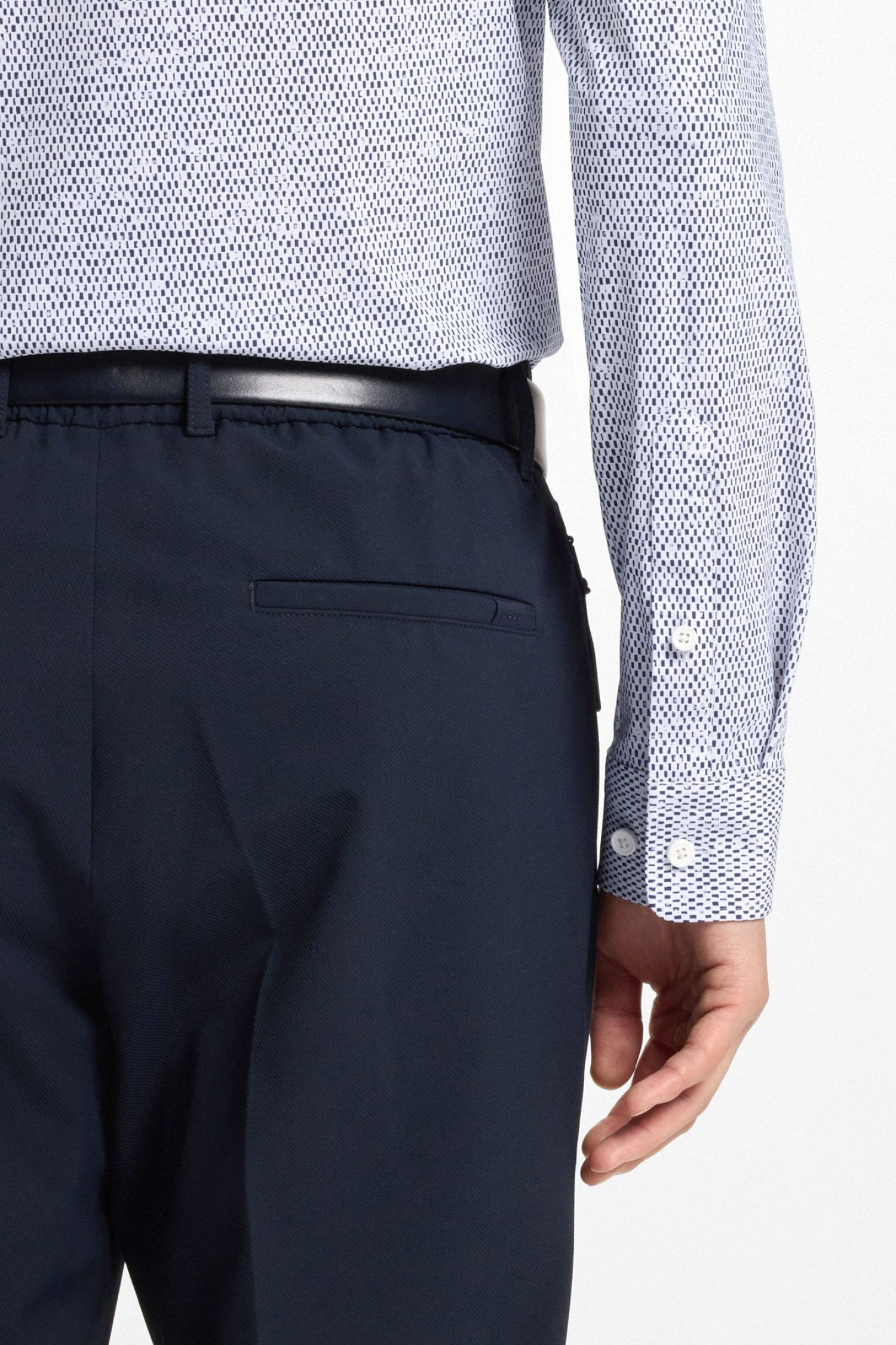 BOSS ΠΟΥΚΑΜΙΣΟ ΜΙΚΡΟΣΧΕΔΙΟ SLIM FIT P-ROAN-KENT-C1-233 ΜΠΛΕ-ΛΕΥΚΟ