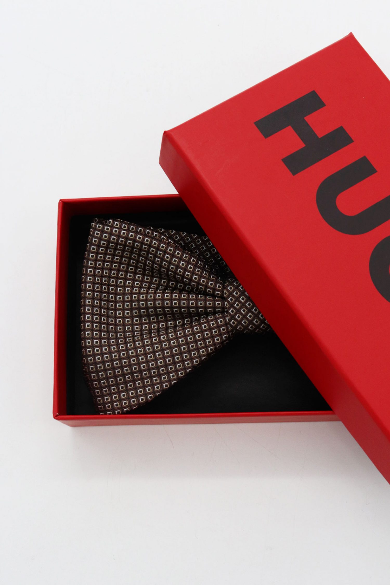 HUGO ΠΑΠΙΓΙΟΝ BOW TIE ΜΠΕΖ-ΚΑΦΕ φωτογραφία