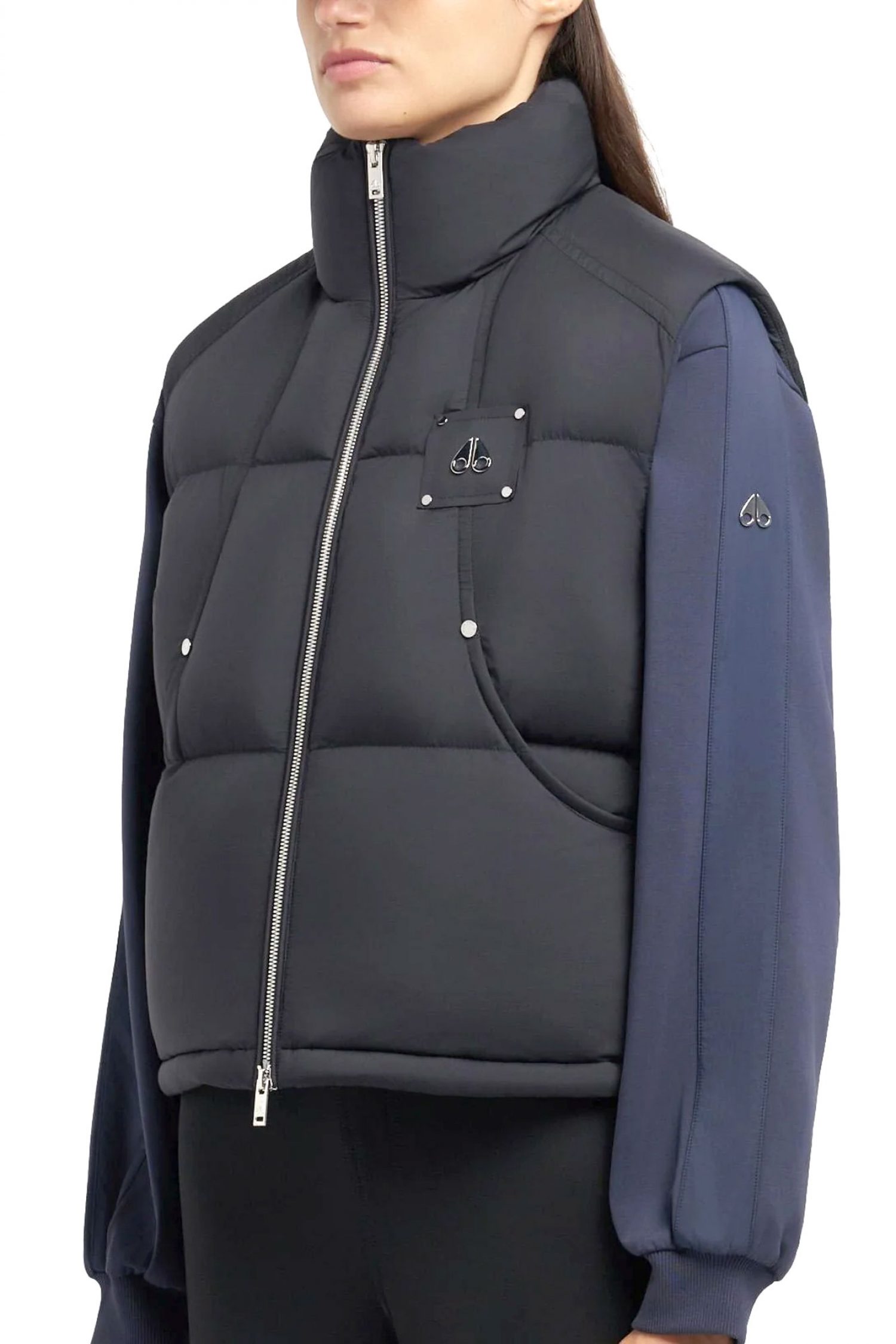 MOOSE KNUCKLES ΜΠΟΥΦΑΝ ΑΜΑΝΙΚΟ LOGO ΜΕΤΑΛΛΙΚΟ ΜΑΥΡΟ φωτογραφία