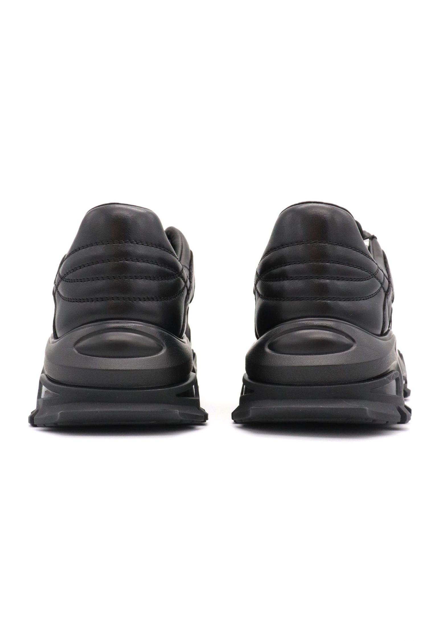 V 19.69 ΠΑΠΟΥΤΣΙ SNEAKERS ΜΑΥΡΟ