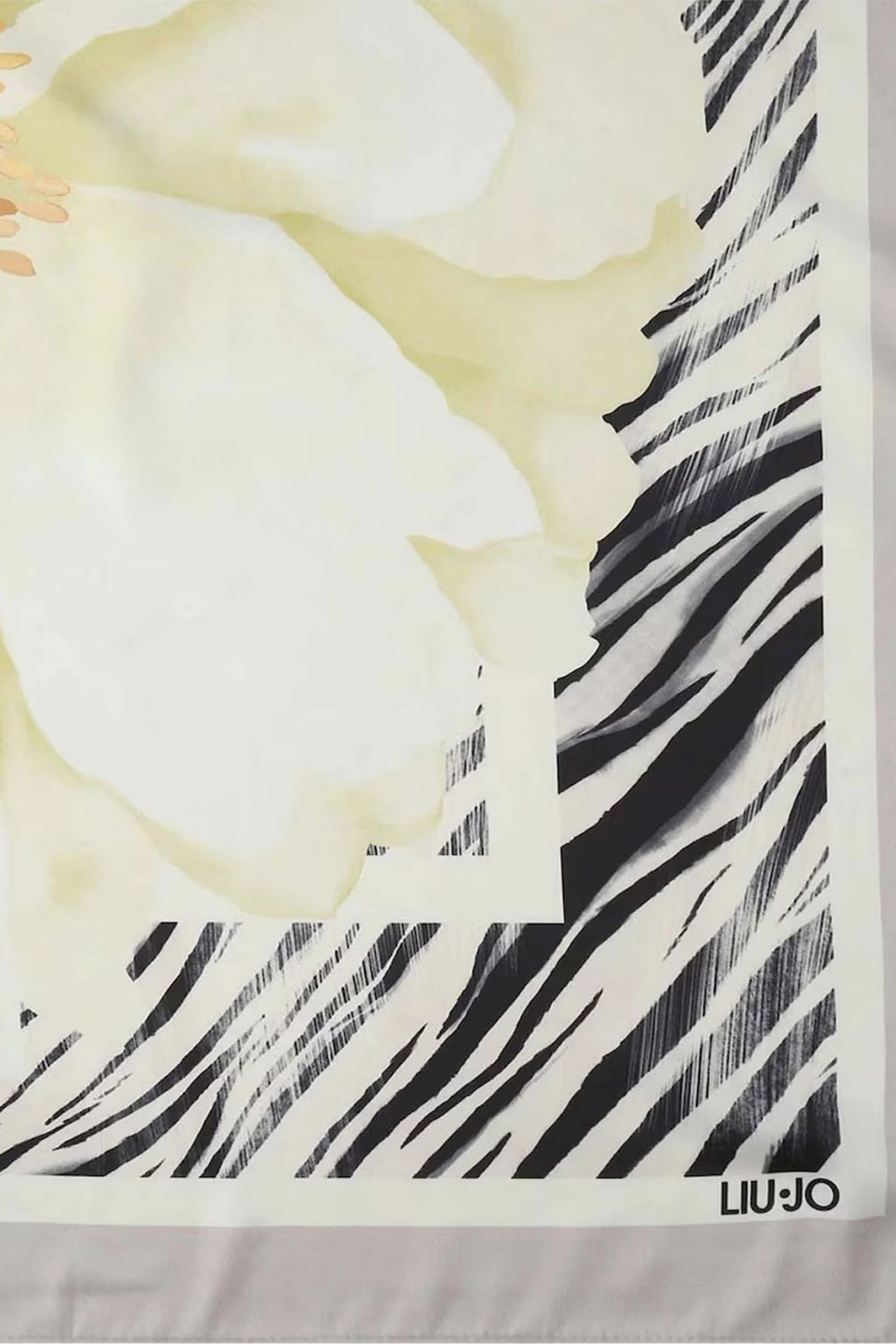 LIU-JO BETTER FLOWERS ΦΟΥΛΑΡΙ ΛΟΥΛΟΥΔΙ ΓΚΡΙ-ΚΙΤΡΙΝΟ φωτογραφία