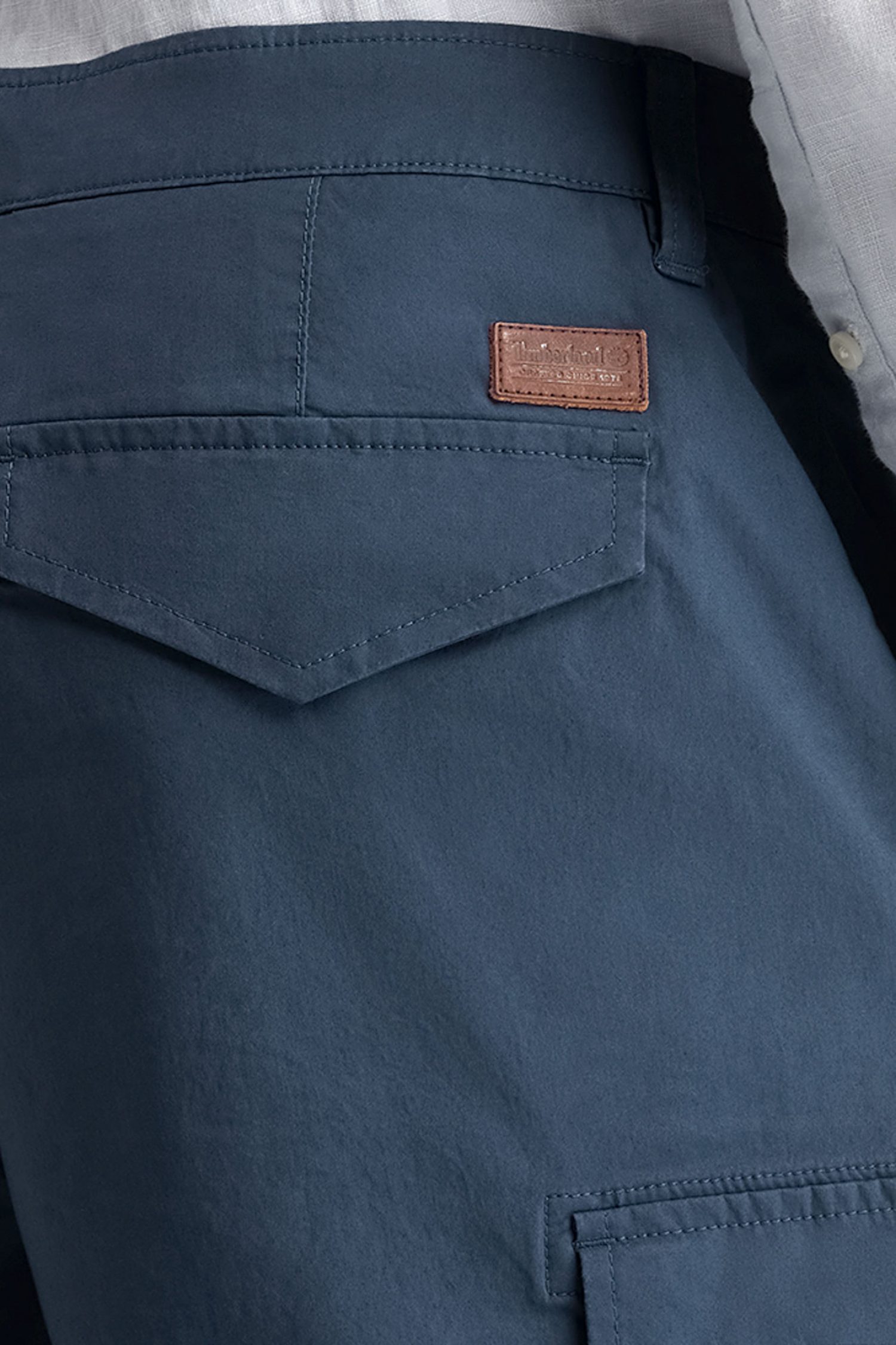 TIMBERLAND ΒΕΡΜΟΥΔΑ CARGO LOOSE FIT ΜΠΛΕ φωτογραφία