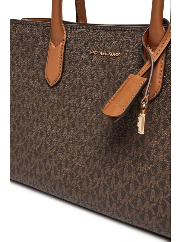 MICHAEL KORS ΤΣΑΝΤΑ CROSSBODY/XEIΡΟΣ SCARLETT ALL OVER LOGO ΚΑΦΕ/ΤΑΜΠΑ - Image 2