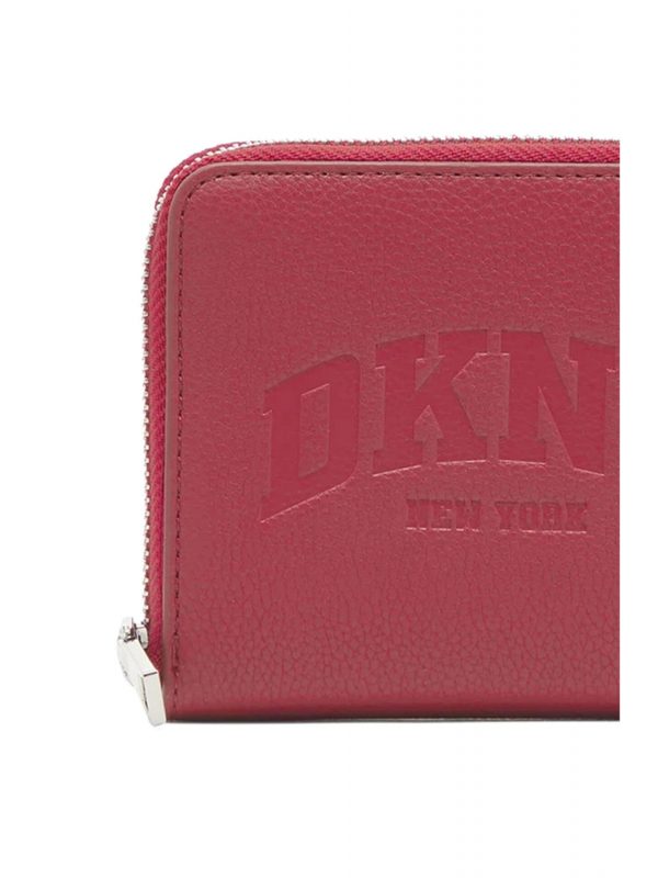 DKNY ΠΟΡΤΟΦΟΛΙ HADLEE SM ZIP AROUND LOGO ΚΟΚΚΙΝΟ