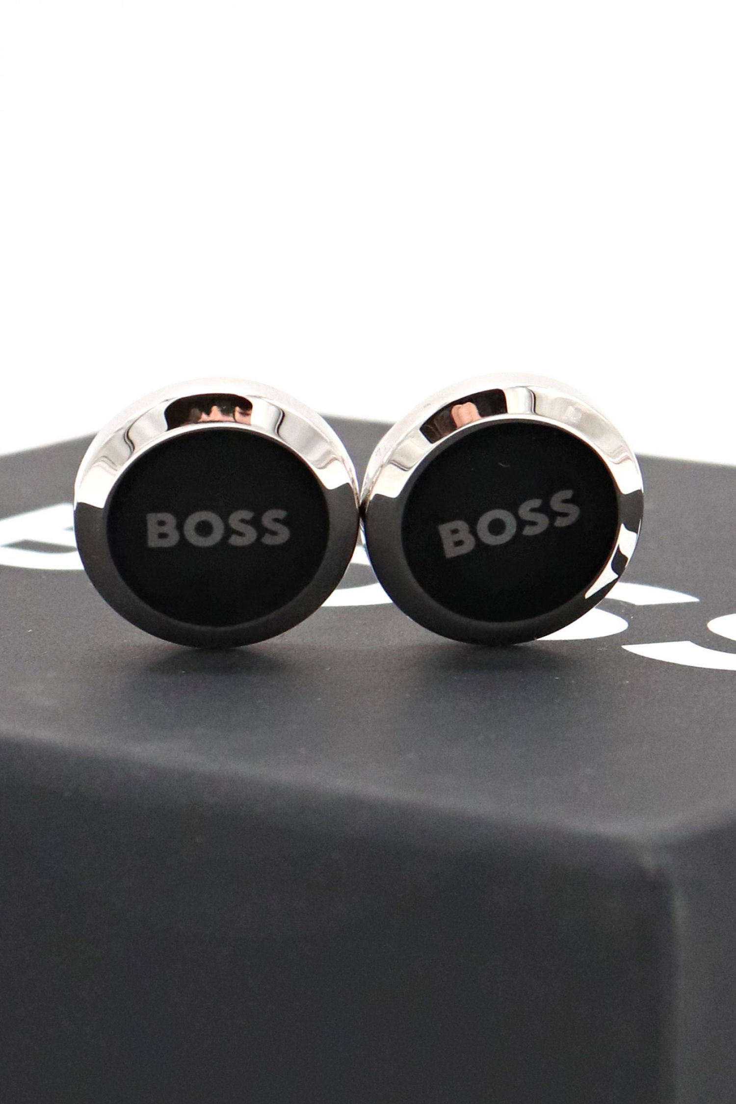 BOSS BOSS ΜΑΝΙΚΕΤΟΚΟΥΜΠΑ B-LOGOINSERT-CUF ΜΑΥΡΟ